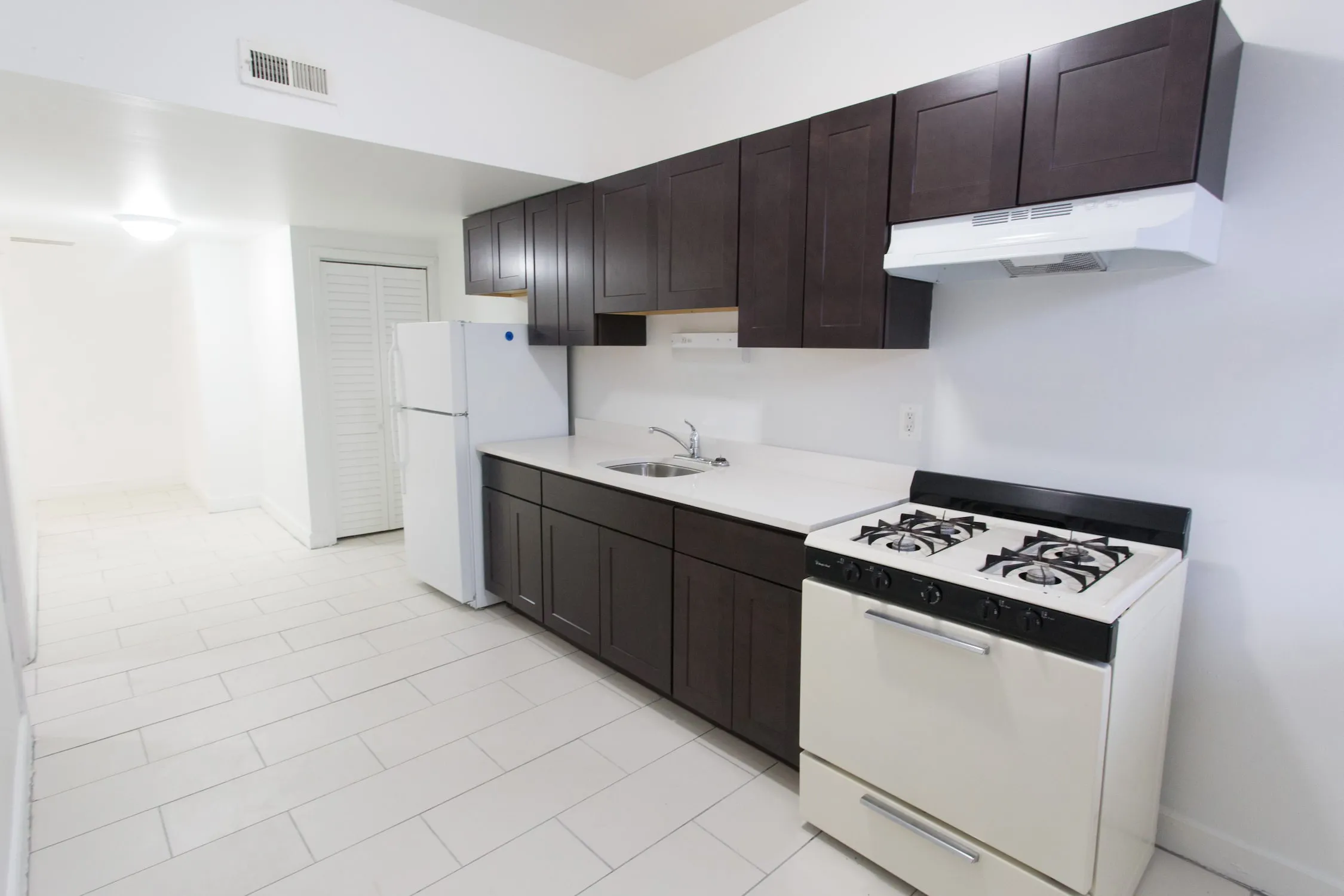 5335-5345 S. Kimbark Avenue Apartments