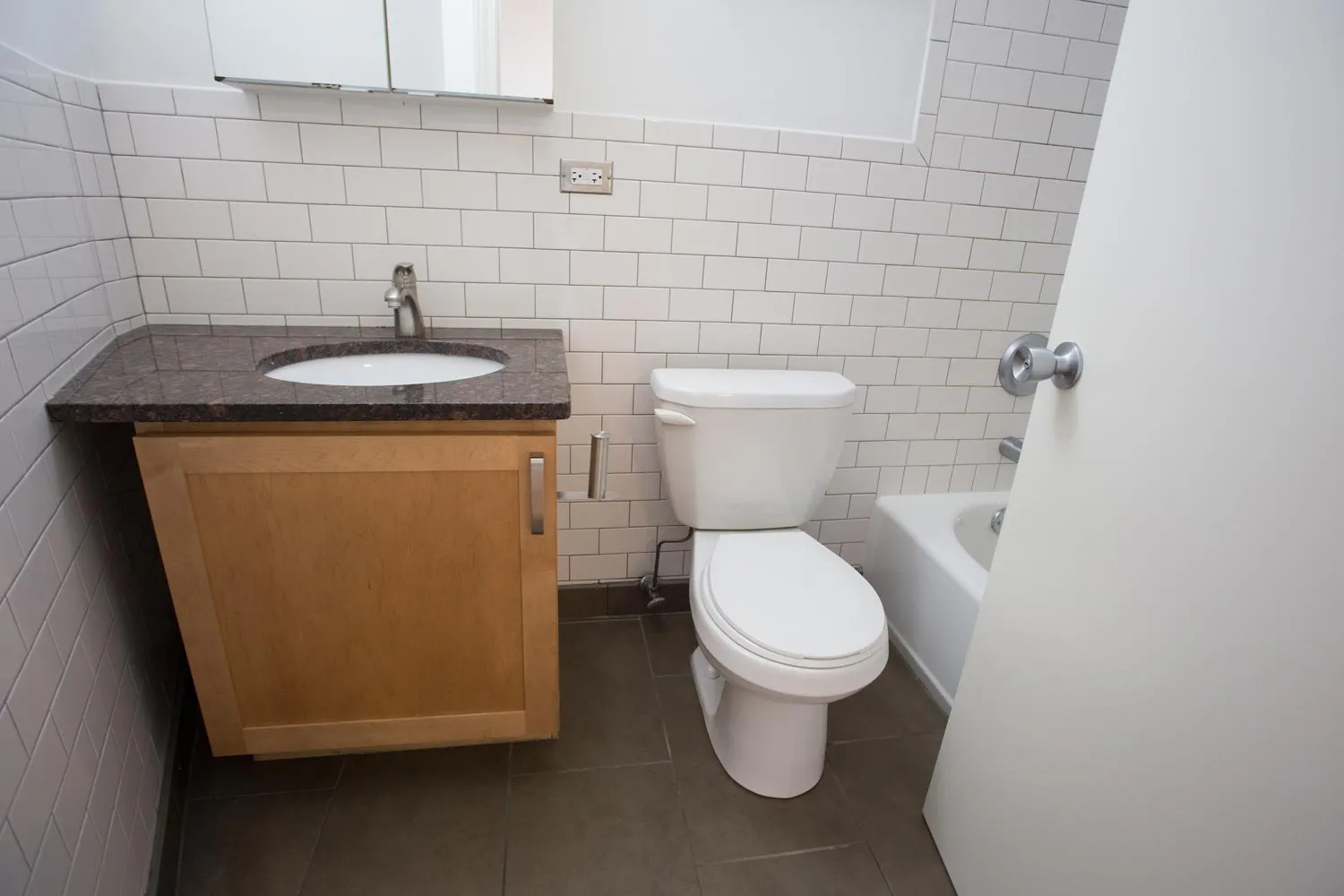 5400-5406 S Maryland Apartments