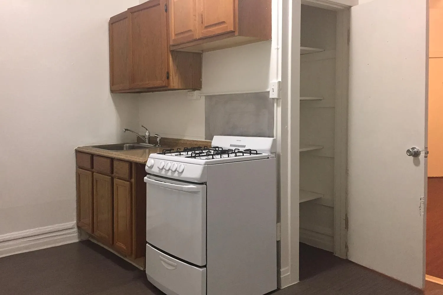 5405-5407 S. Woodlawn Avenue Apartments
