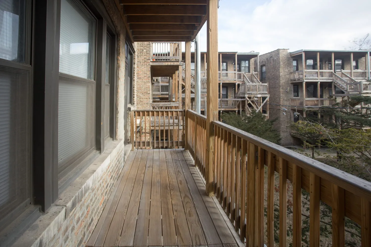 5452 S. Ellis Avenue Apartments