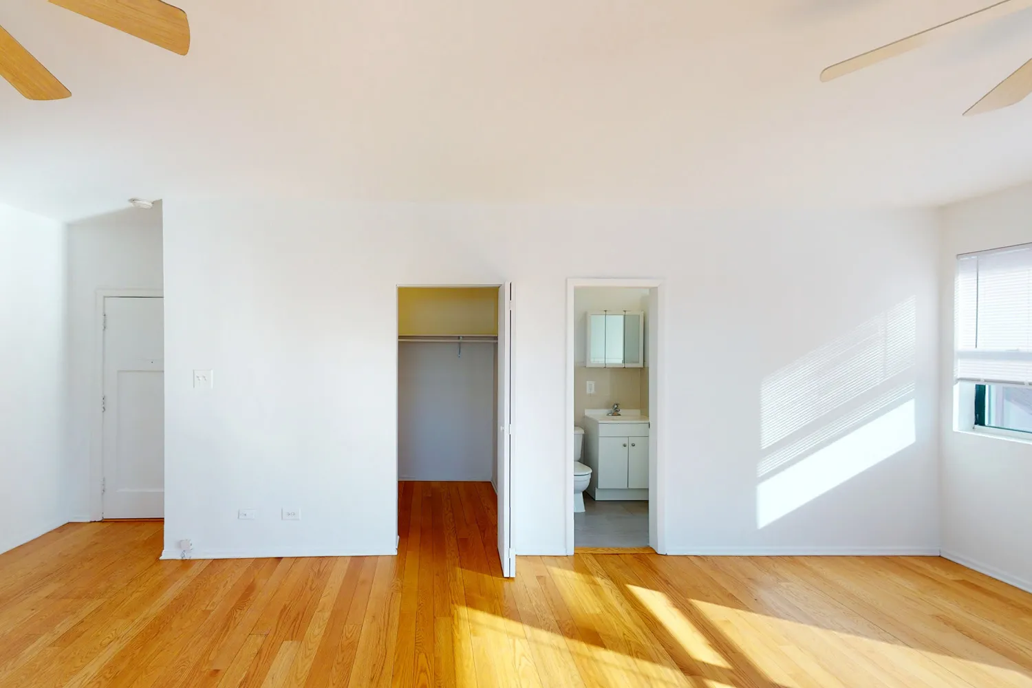 5500 South Cornell Apartments