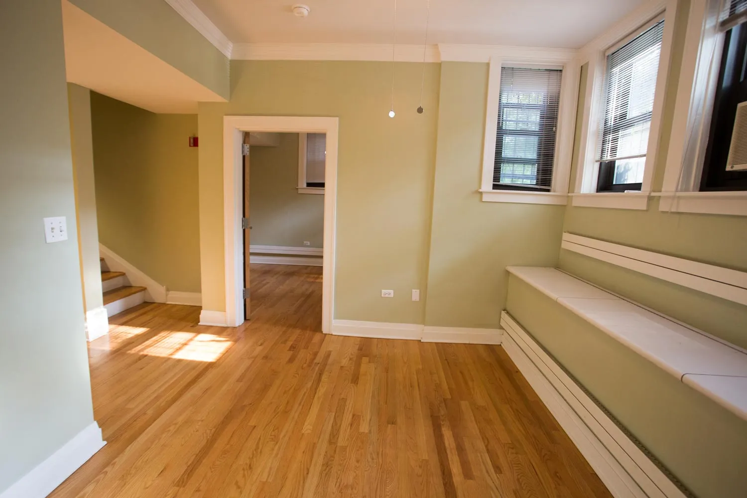 5535 S Kimbark Apartments