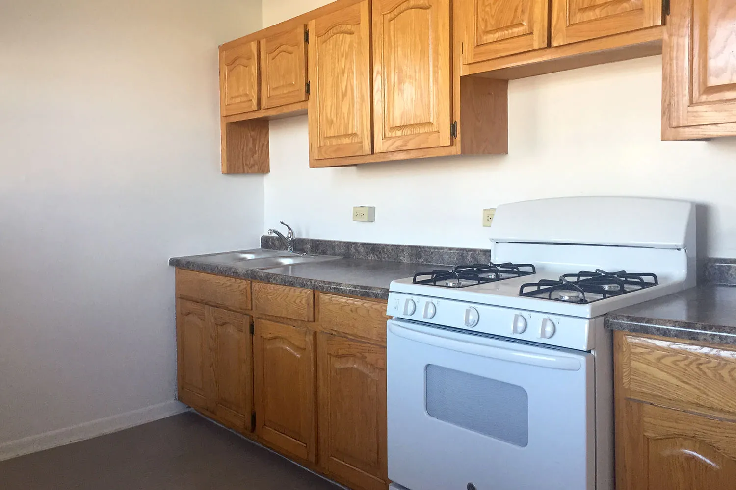 5715-5725 S. Kimbark Avenue Apartments