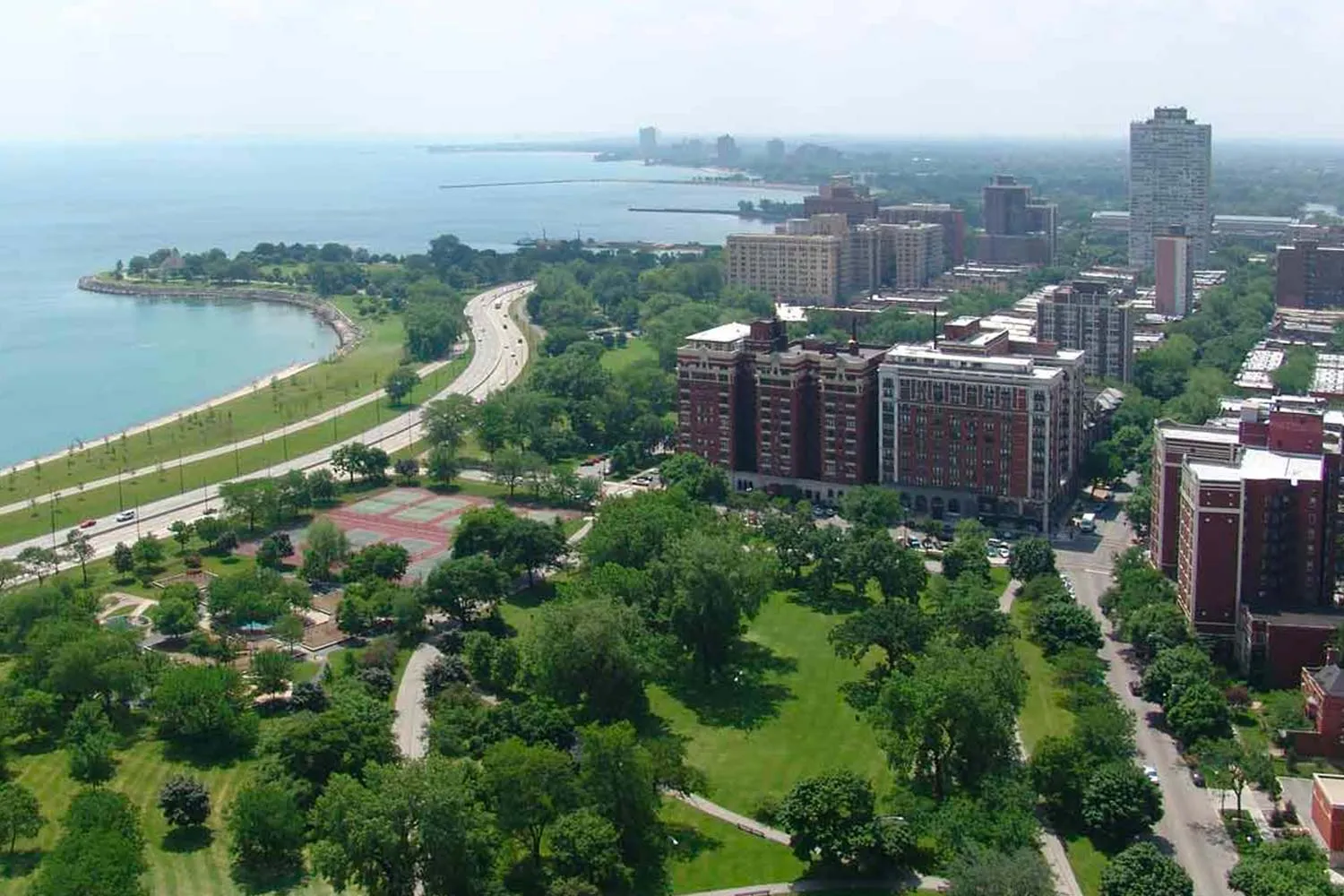 Del Prado Apartments