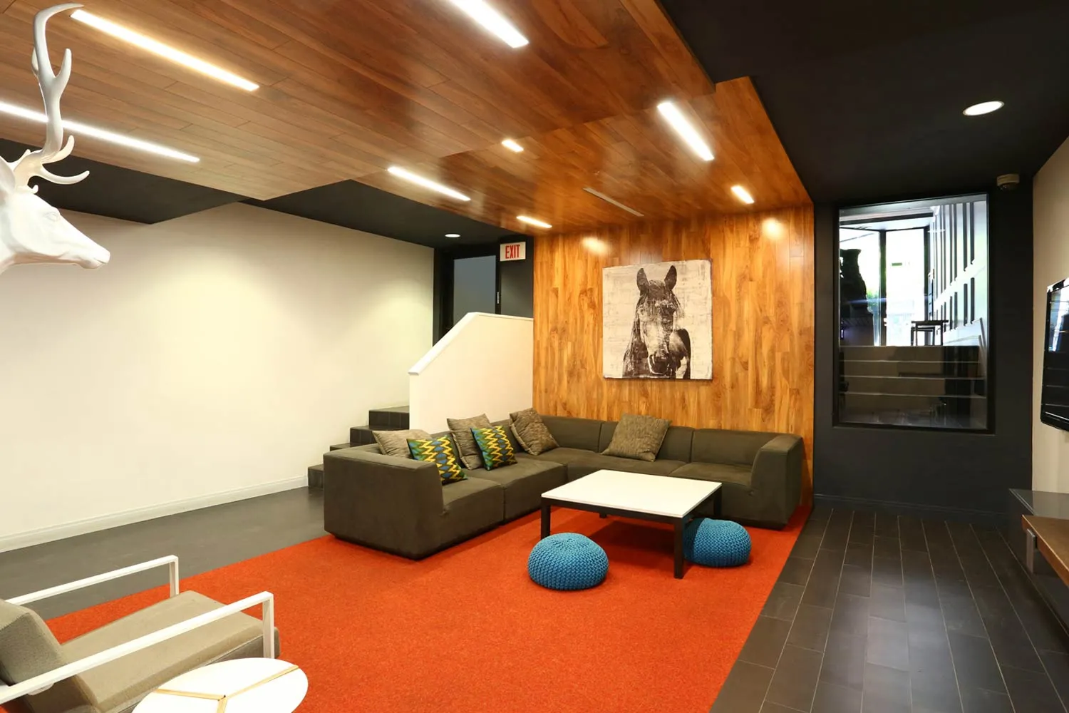 Del Prado Apartments