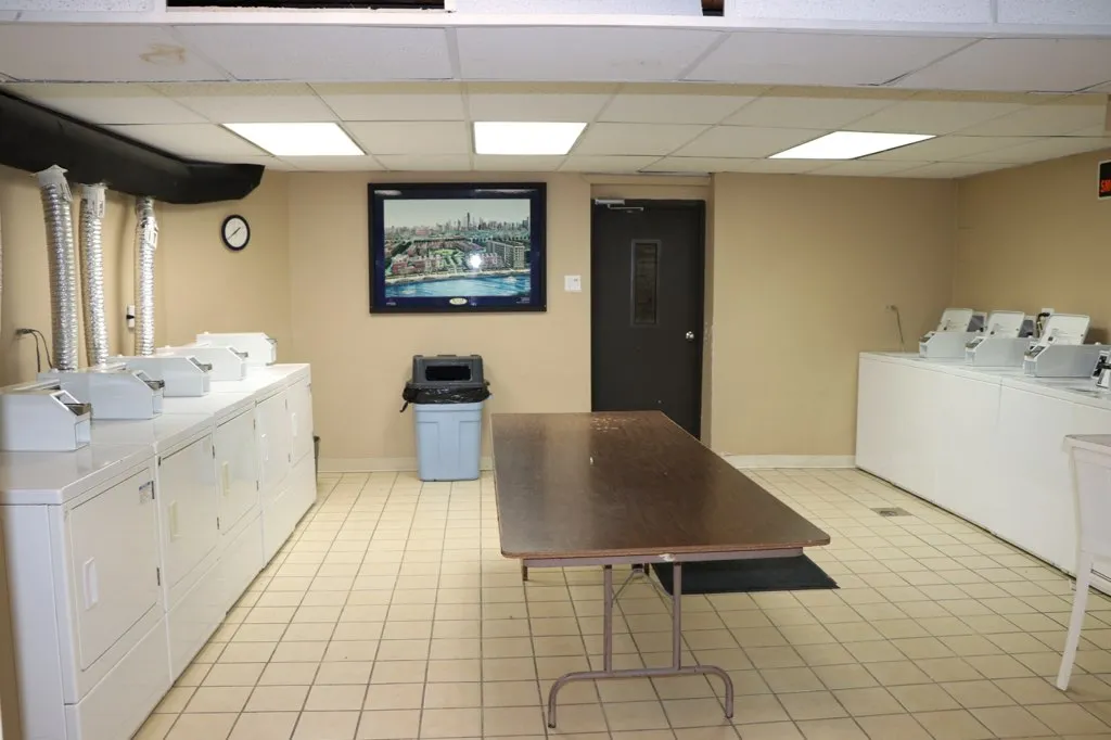 Belmont Court Apartments