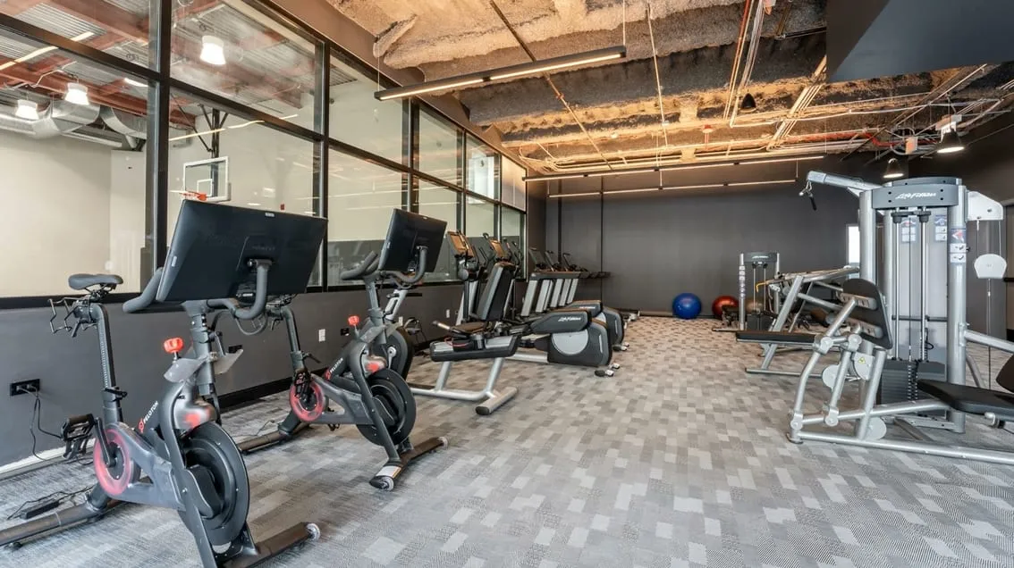 Millennium on LaSalle Apartments in Chciago Loop