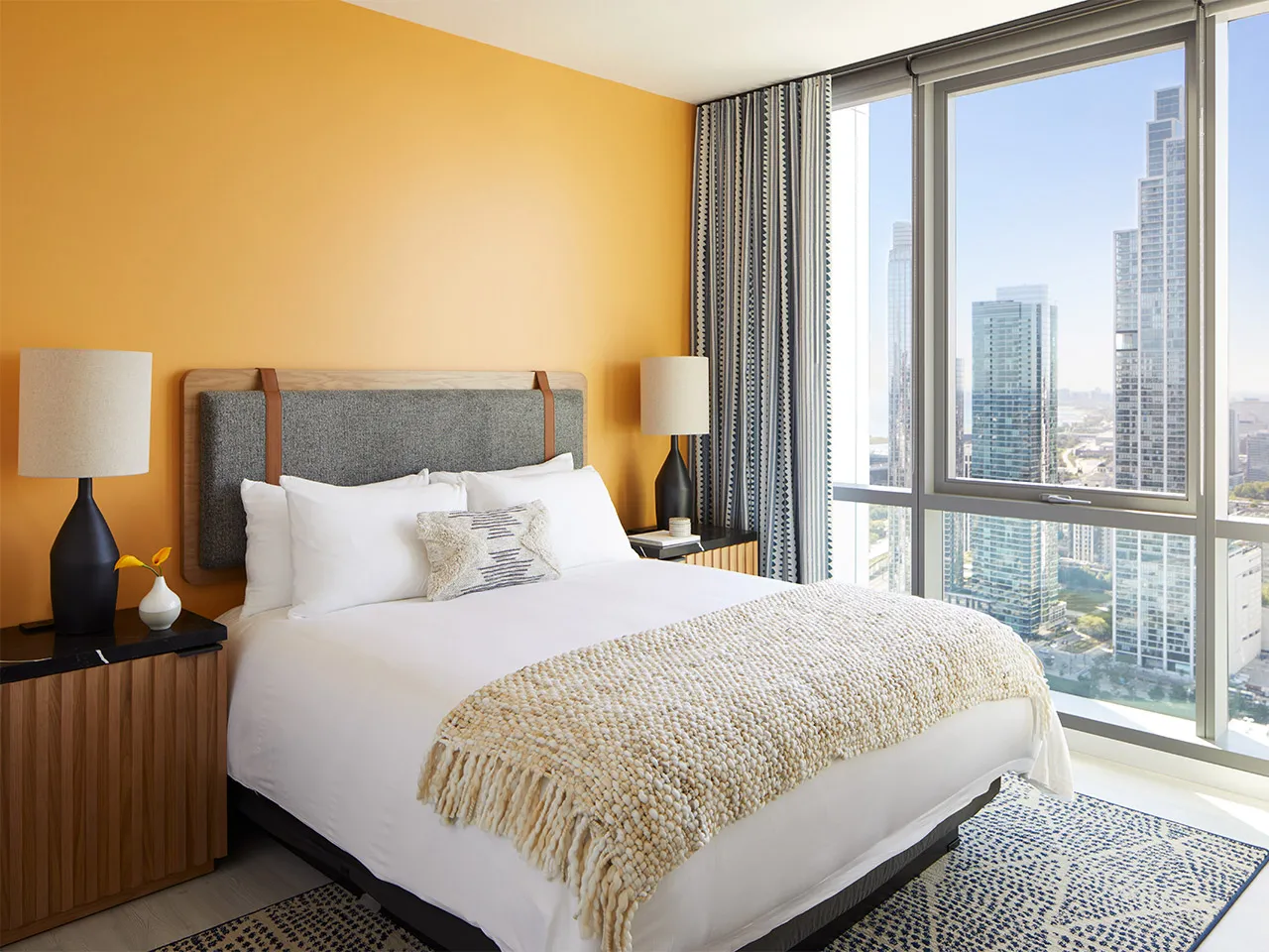 Sentral Michigan Avenue Apartments