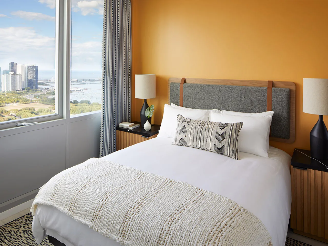 Sentral Michigan Avenue Apartments