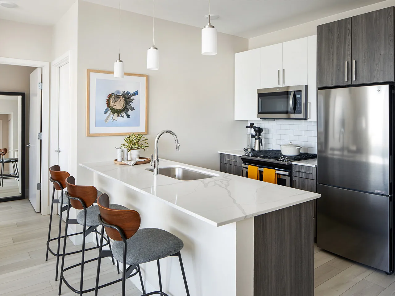 Sentral Michigan Avenue Apartments