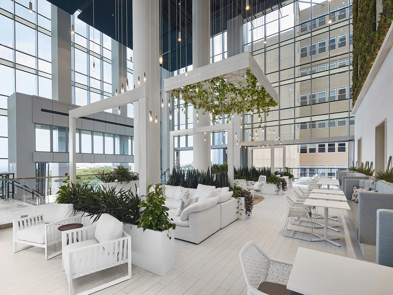 Sentral Michigan Avenue Apartments