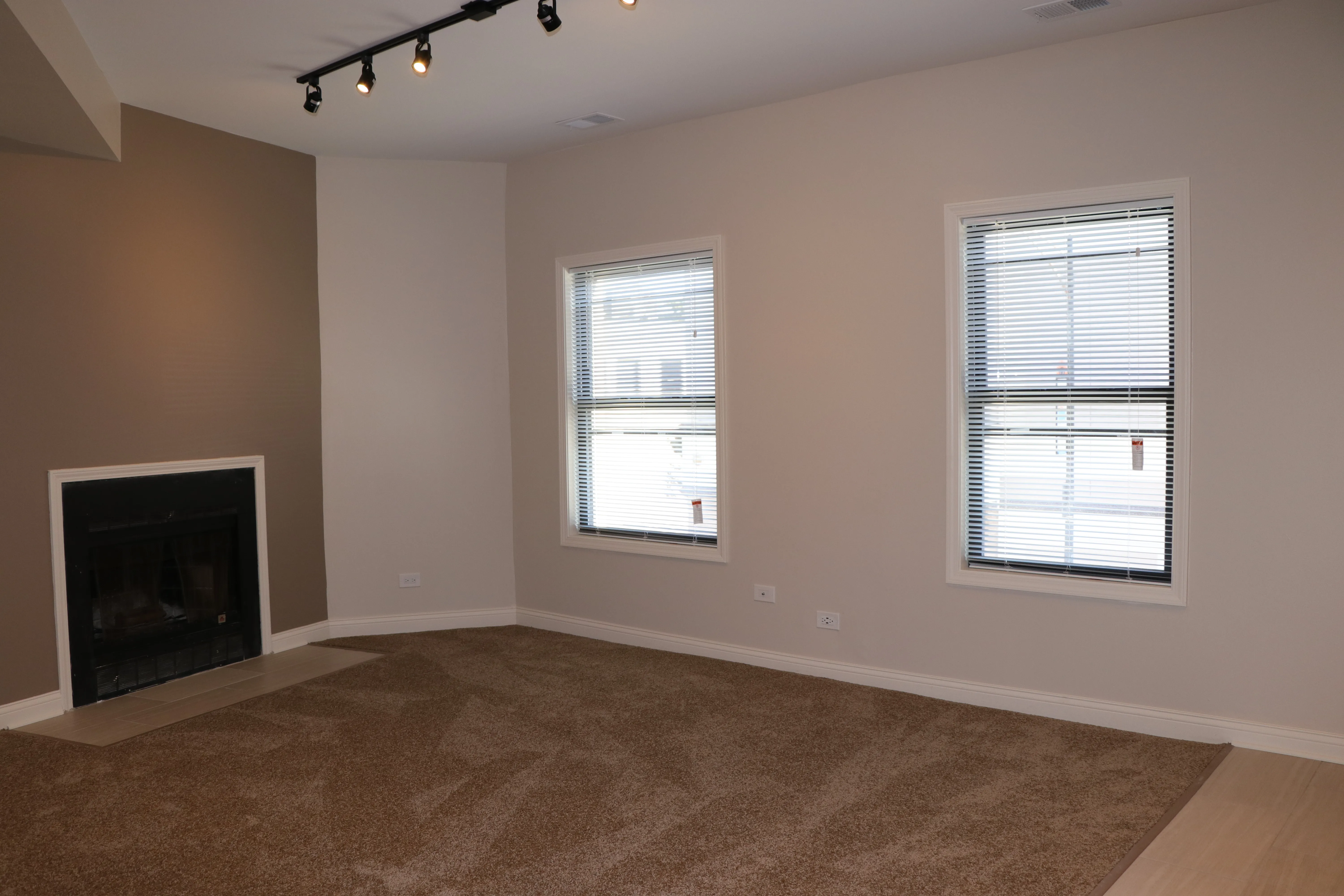 Belmont Court Apartments