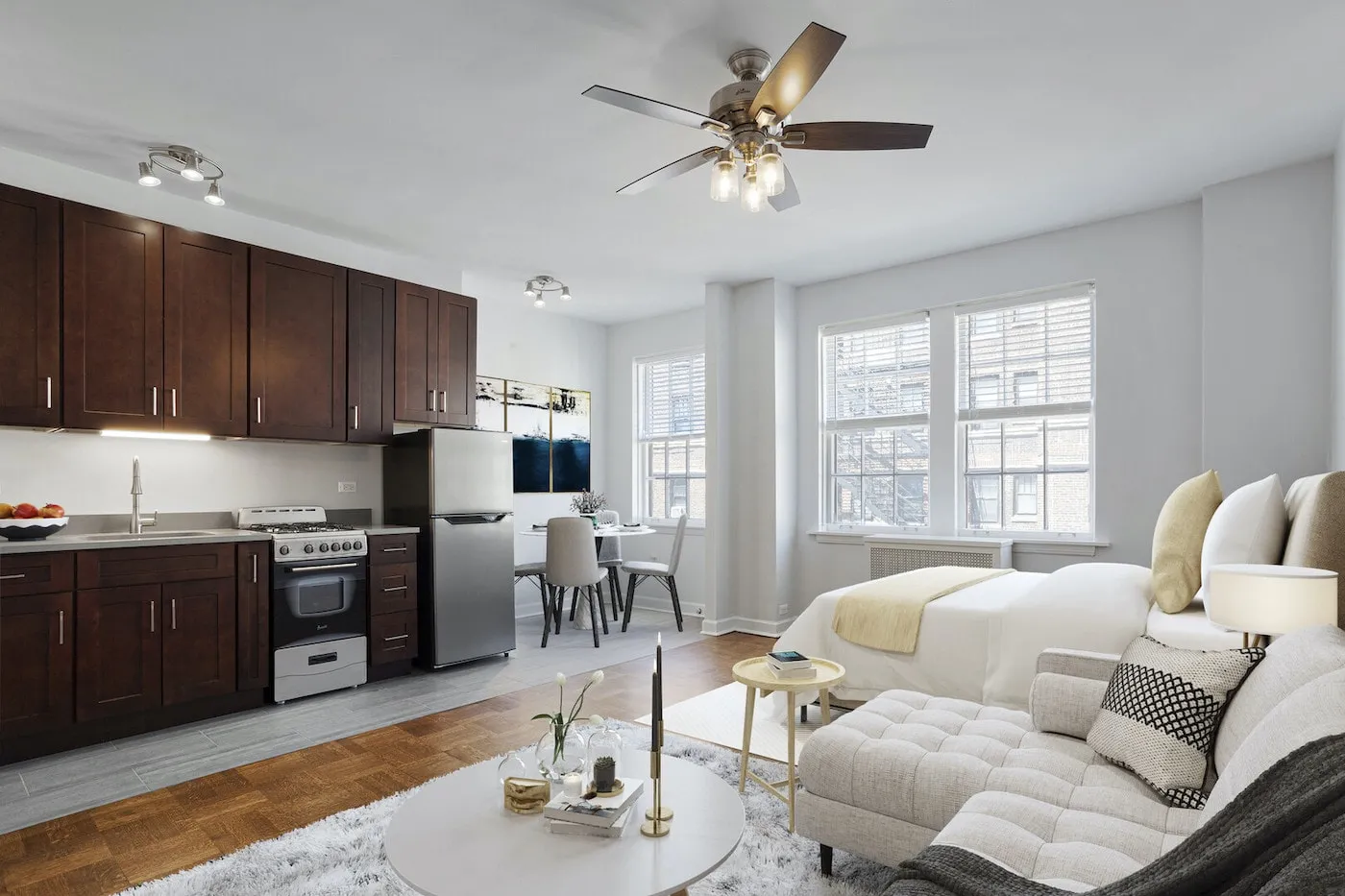 422 W Melrose Apartments