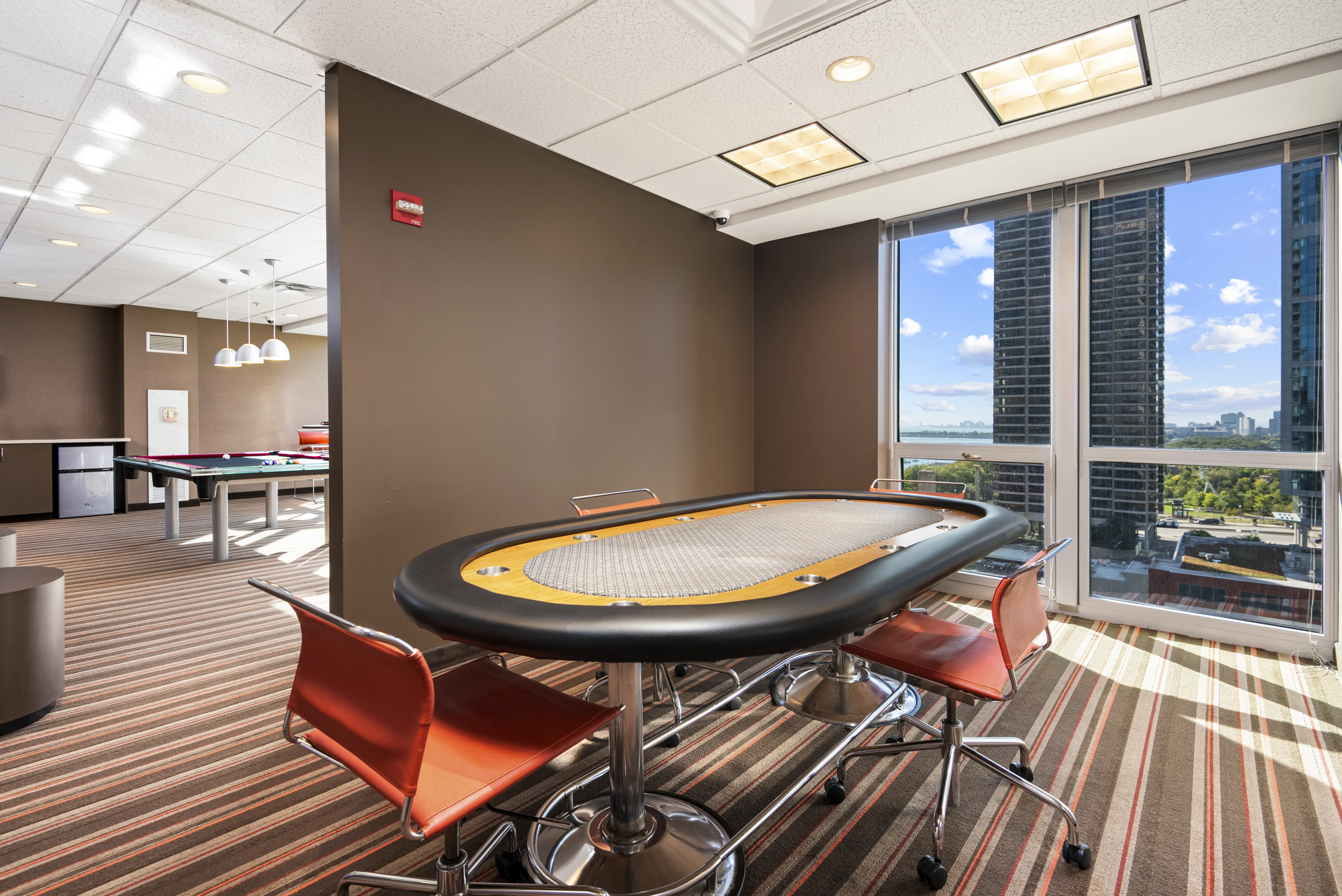 Shoreham & Tides Apartments