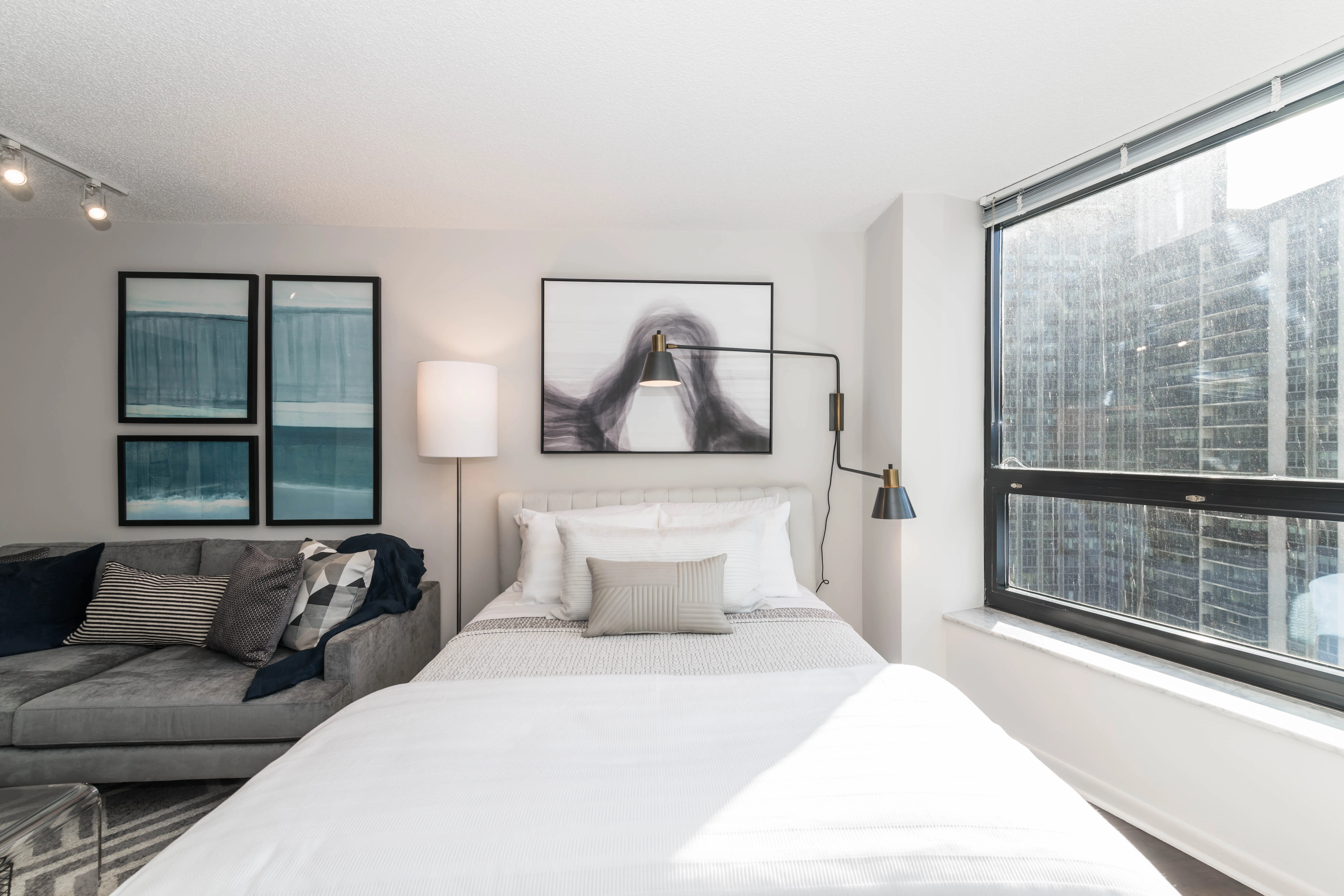 North Harbor Tower Apartments