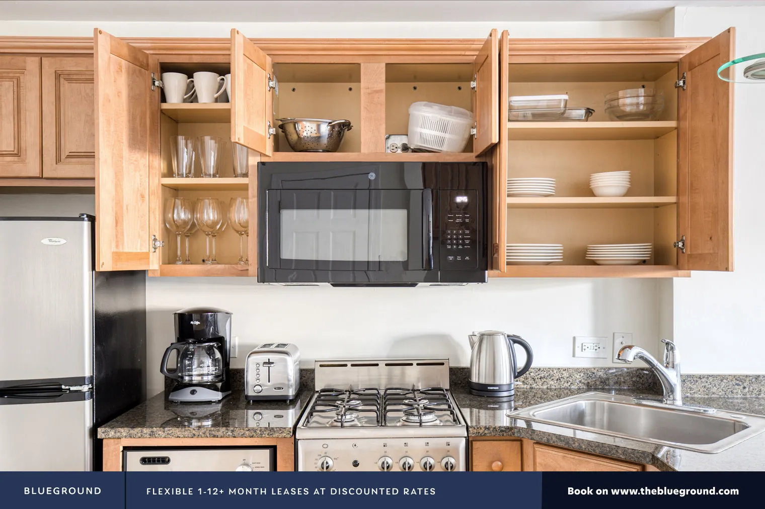 Blueground at The Deco Furnished Apartments