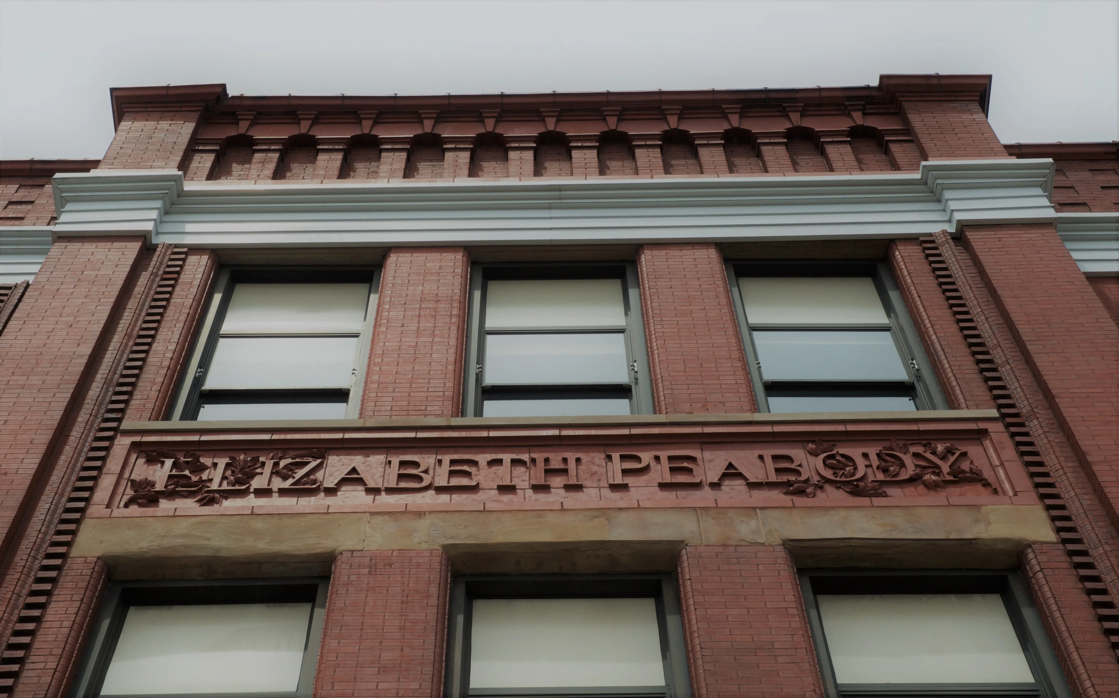 Peabody School Apartments in Noble Square Chciago