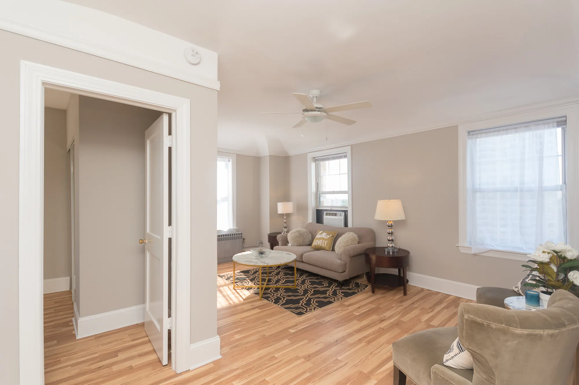451 W. Wrightwood Apartments