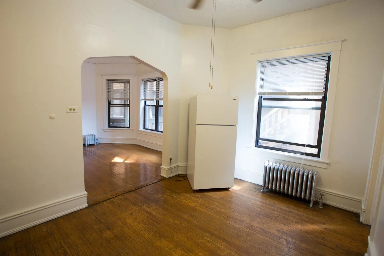 5474-5480 S HYDE PARK BLVD 60615-5474-5480 South Hyde Park-Chicago-IL