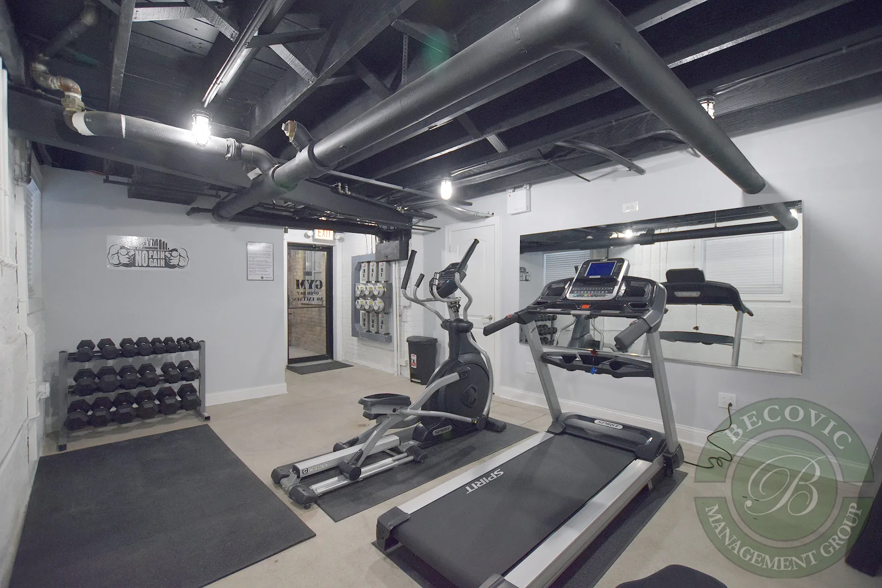 The Edgewater Gardens South Apartments