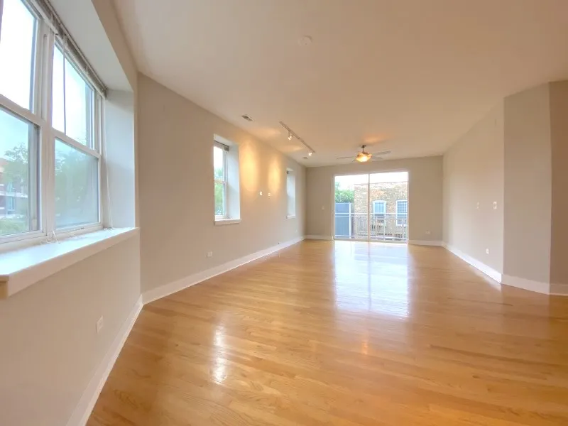 Bucktown Station Apartments