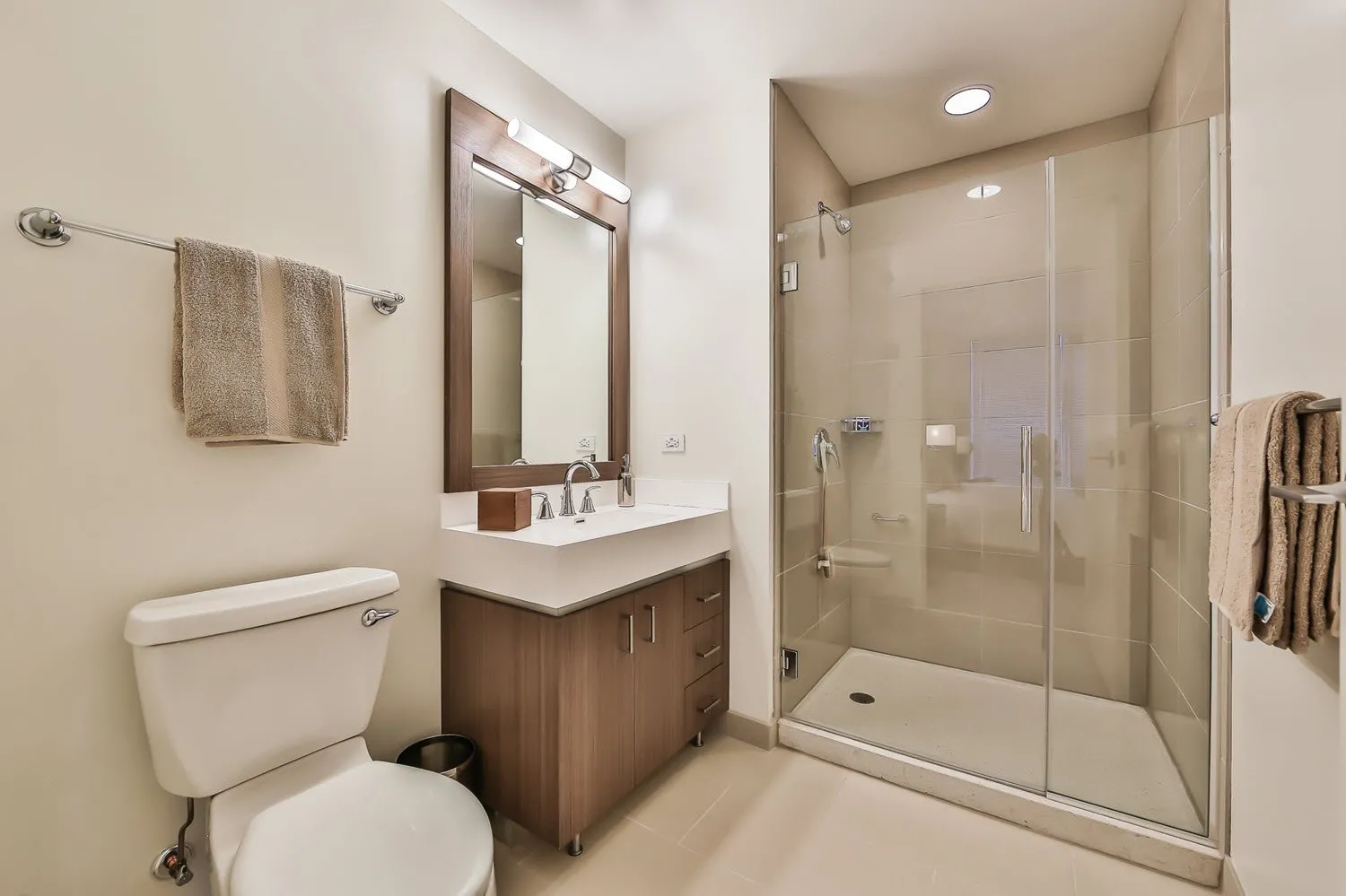 340 E NORTH WATER ST 60611-North Water-Chicago-IL