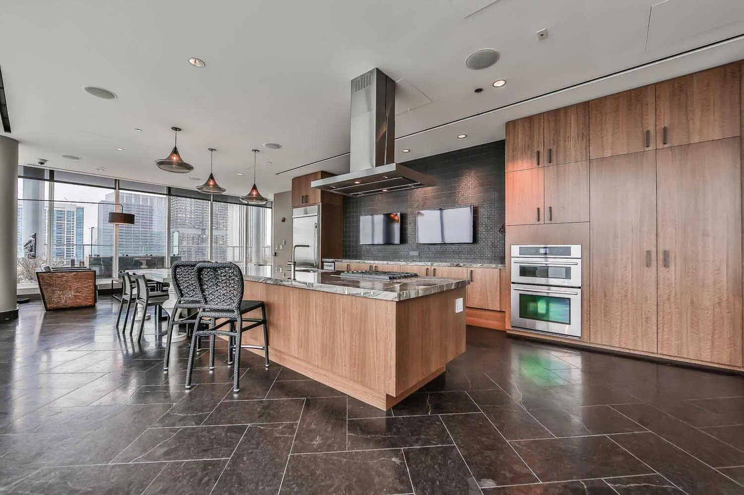 340 E NORTH WATER ST 60611-North Water-Chicago-IL