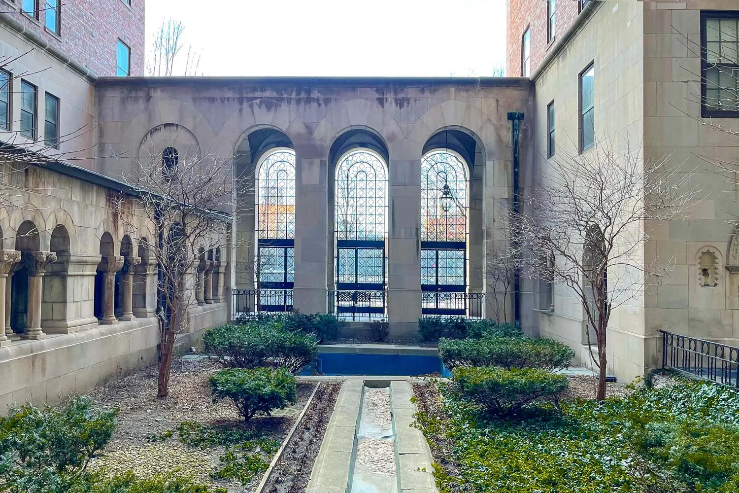 5801 S DORCHESTER AVE 60637-Cloisters-Chicago-IL