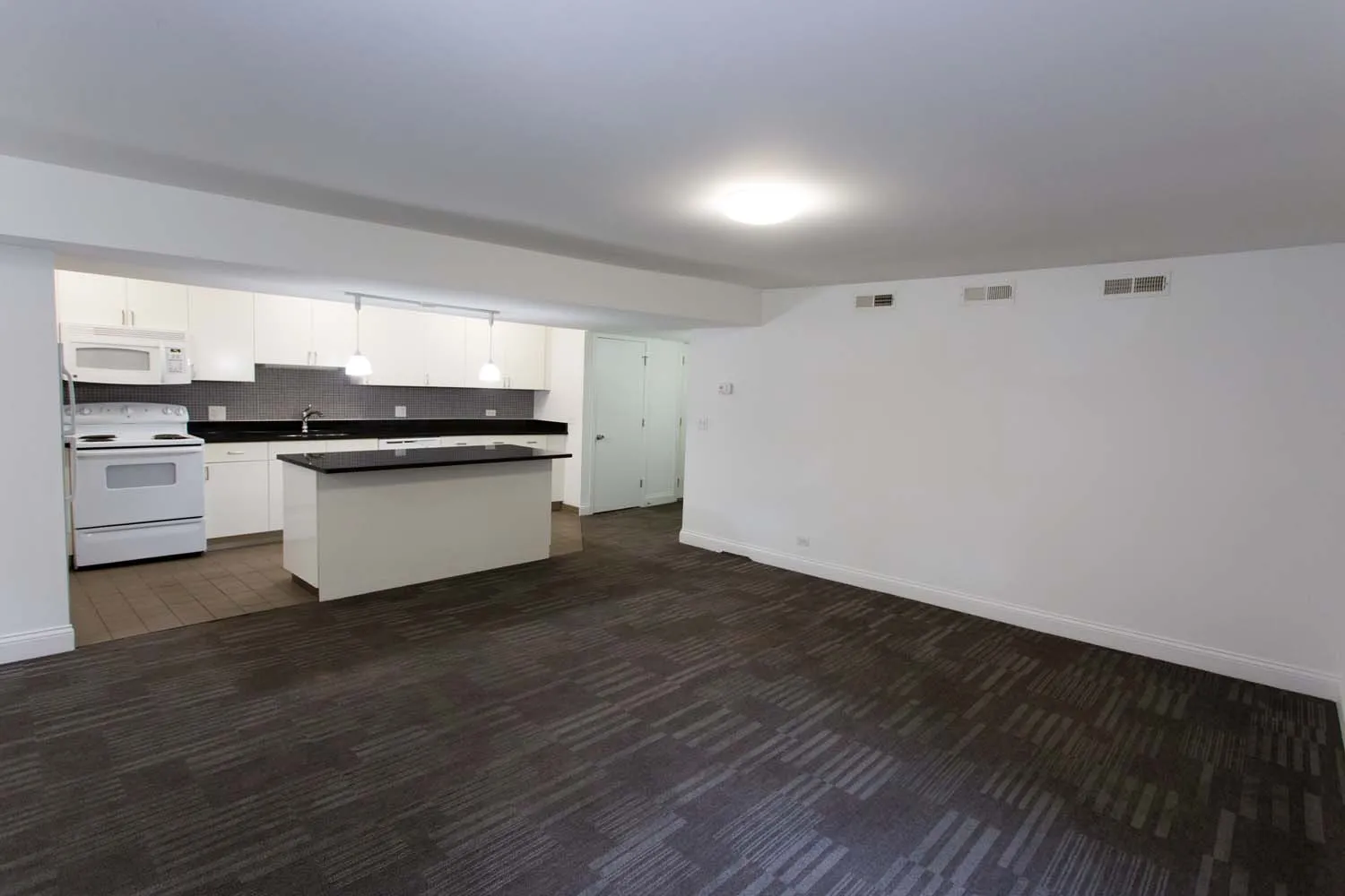 5229 S. Drexel Avenue Apartments