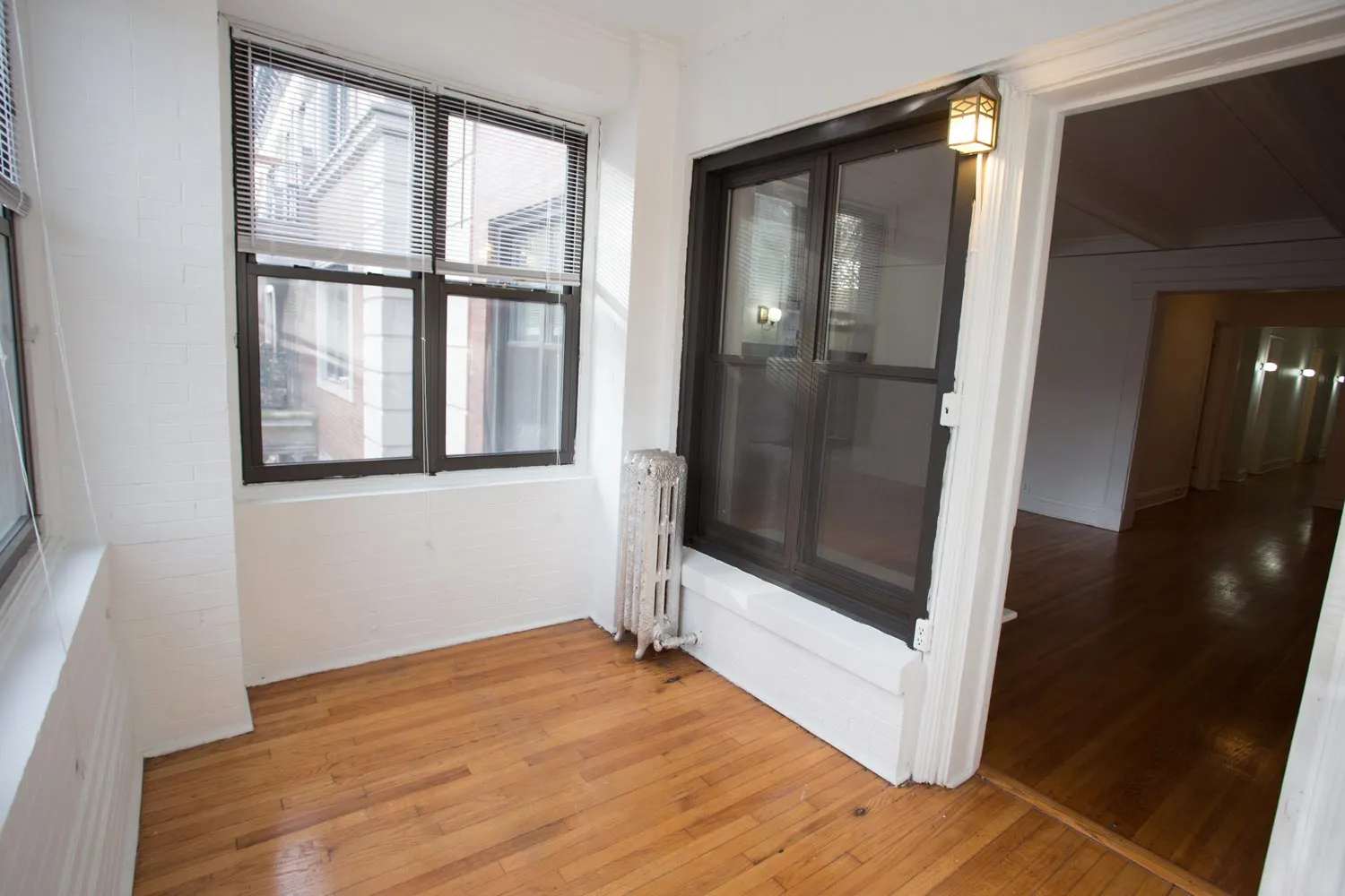 5468 S Hyde Park Blvd Apartments