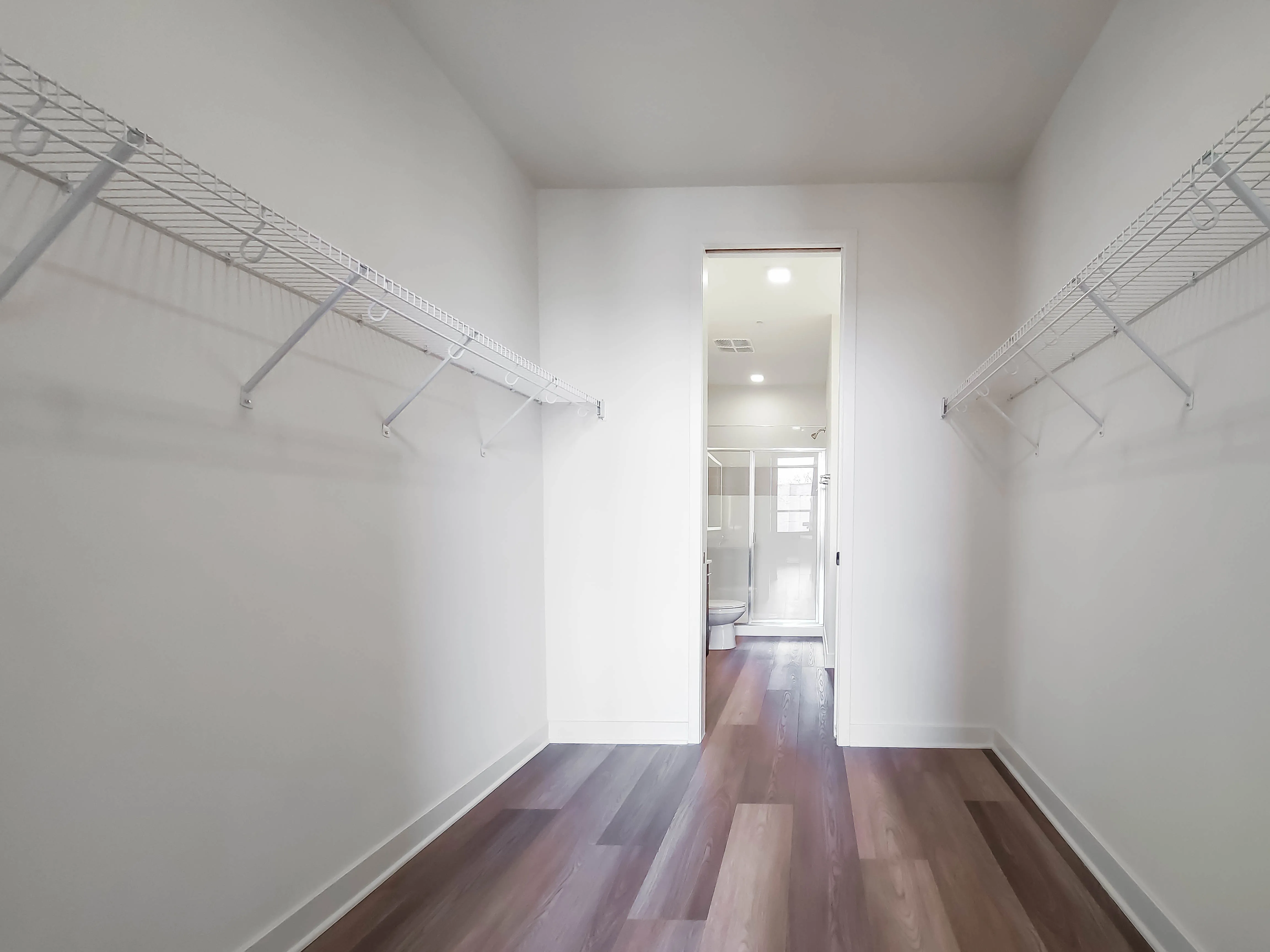 Wolcott Loft Apartments in East Village, Chicago