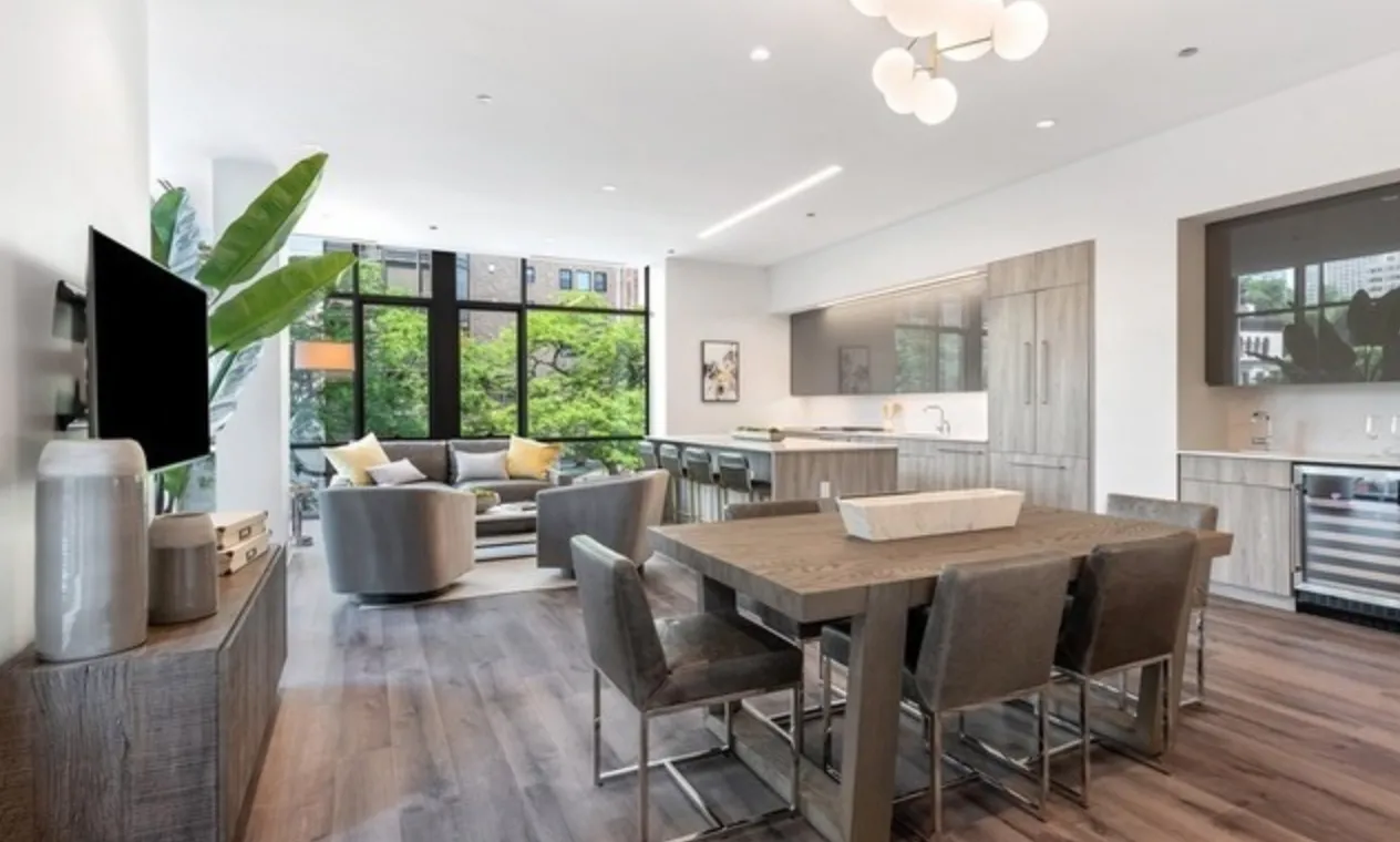 61 Banks Street Apartments