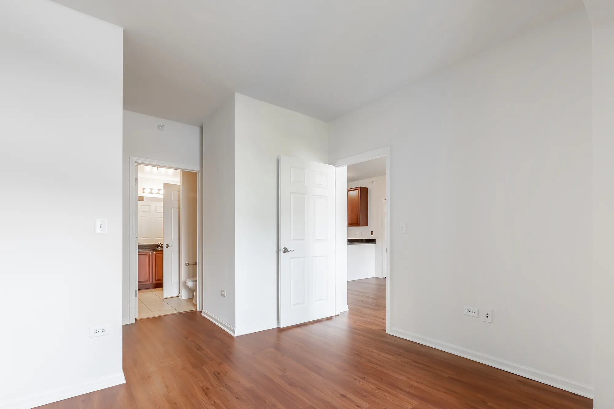Bedroom at Astoria Tower Chicago Apartments in the South Loop
