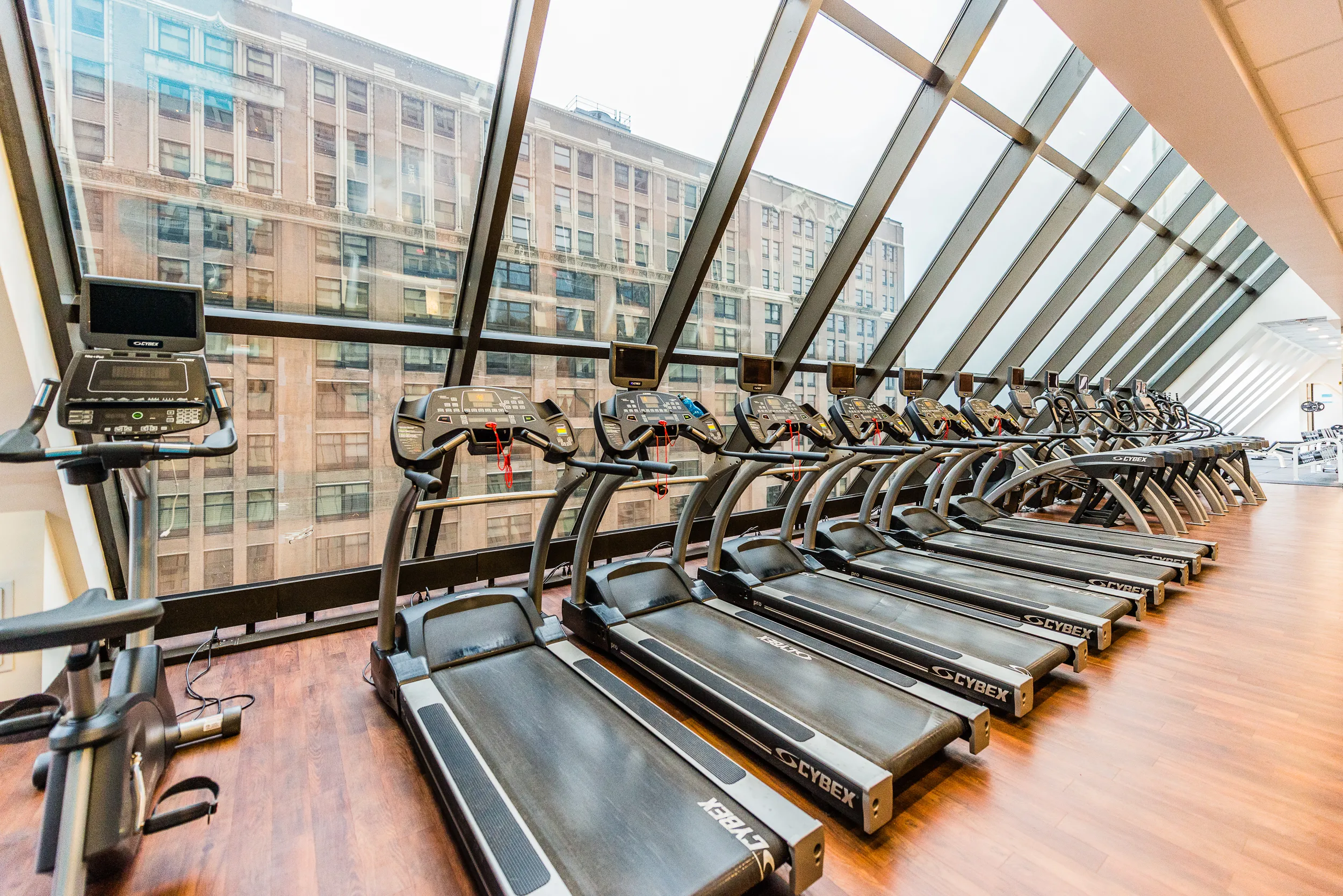 Fitness Center Gym at Axis Apartments in Streeterville Chicago