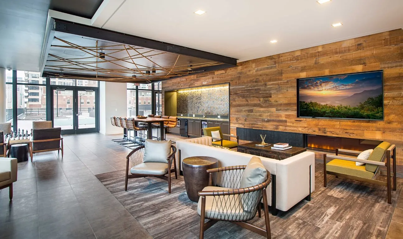 Exhibit on Superior Apartments in River North Chicago party space