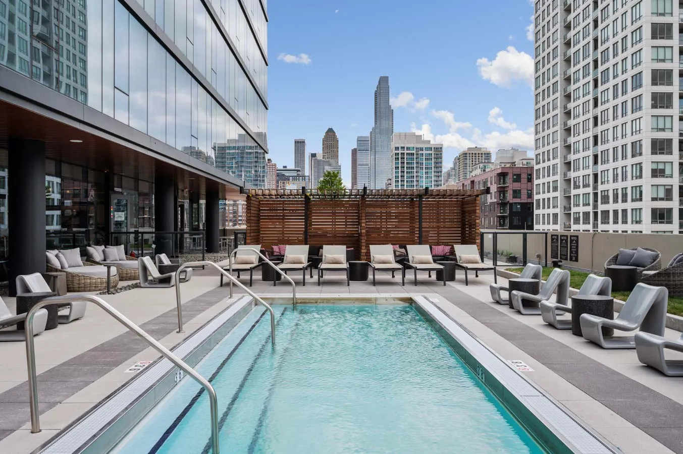 808 N CLEVELAND AVE 60610-The 808 Cleveland