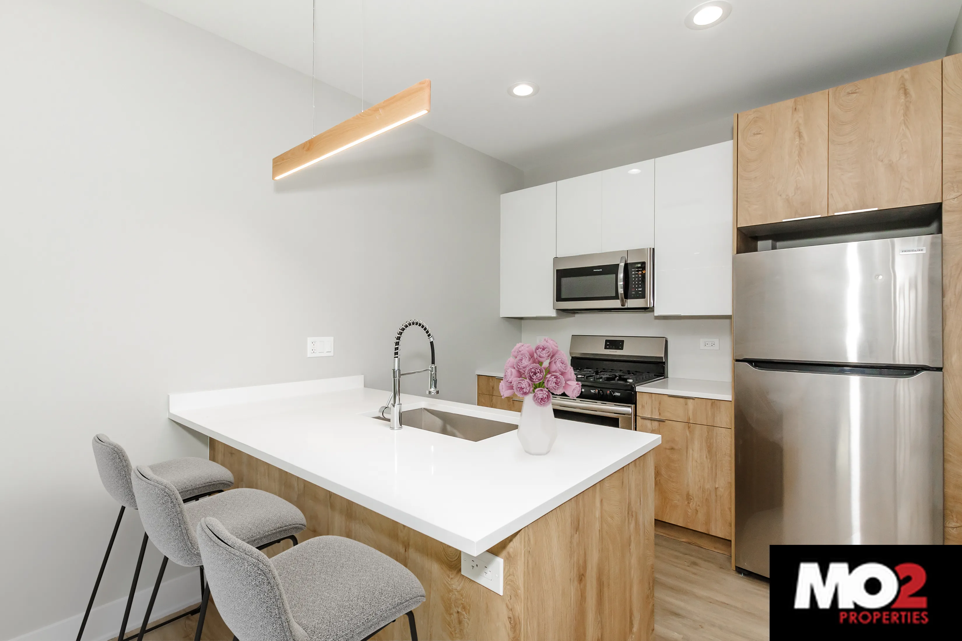 3025 Kitchen Cortland Flats