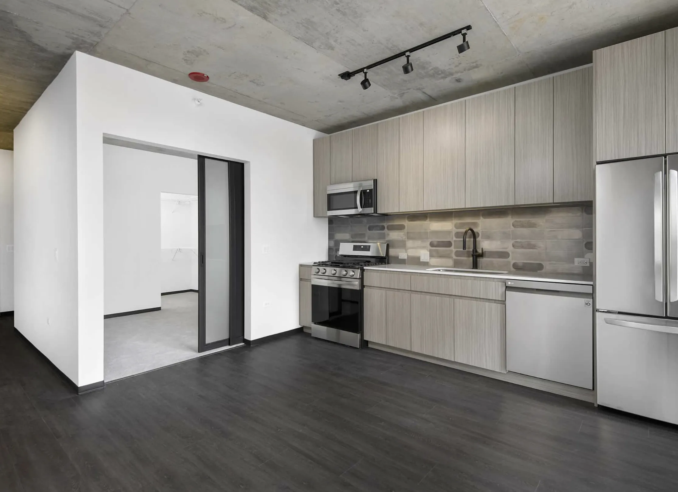 Evo Union Park Apartments in Chicago's West Loop
