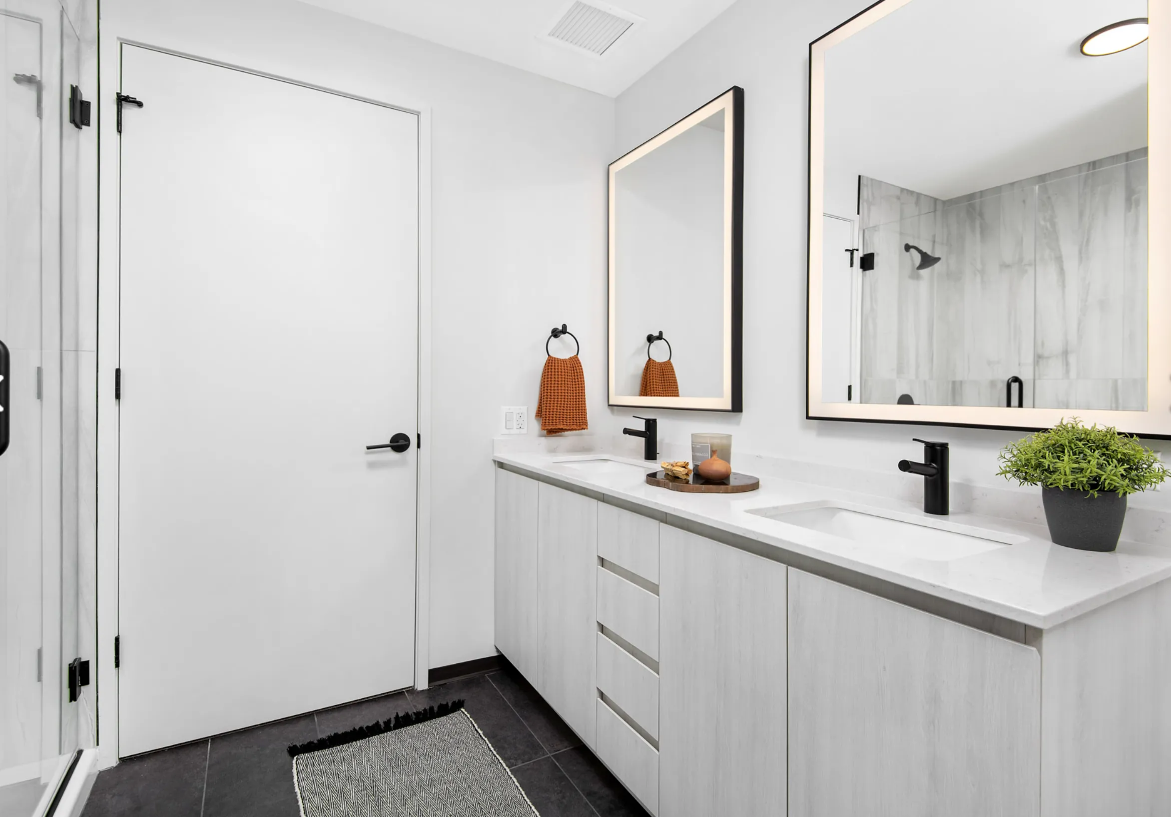 Evo Union Park Apartments in Chicago's West Loop