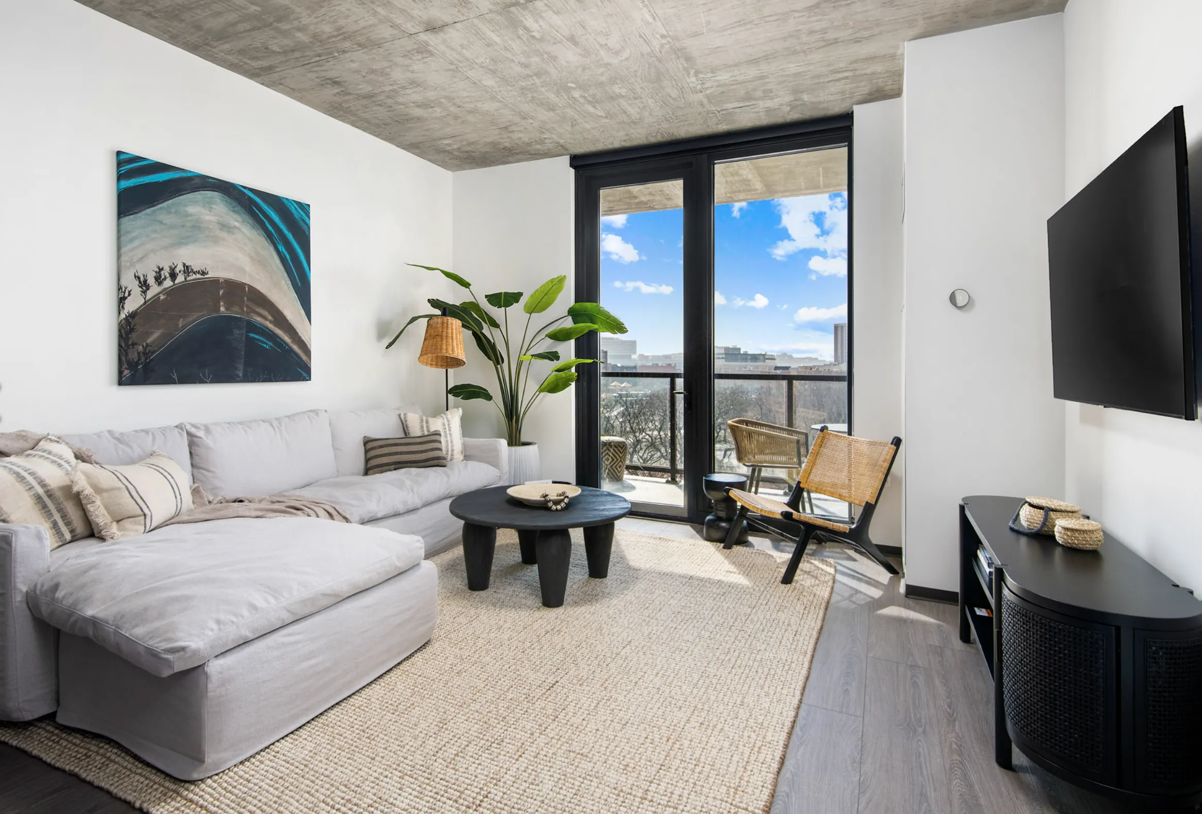 Evo Union Park Apartments in Chicago's West Loop