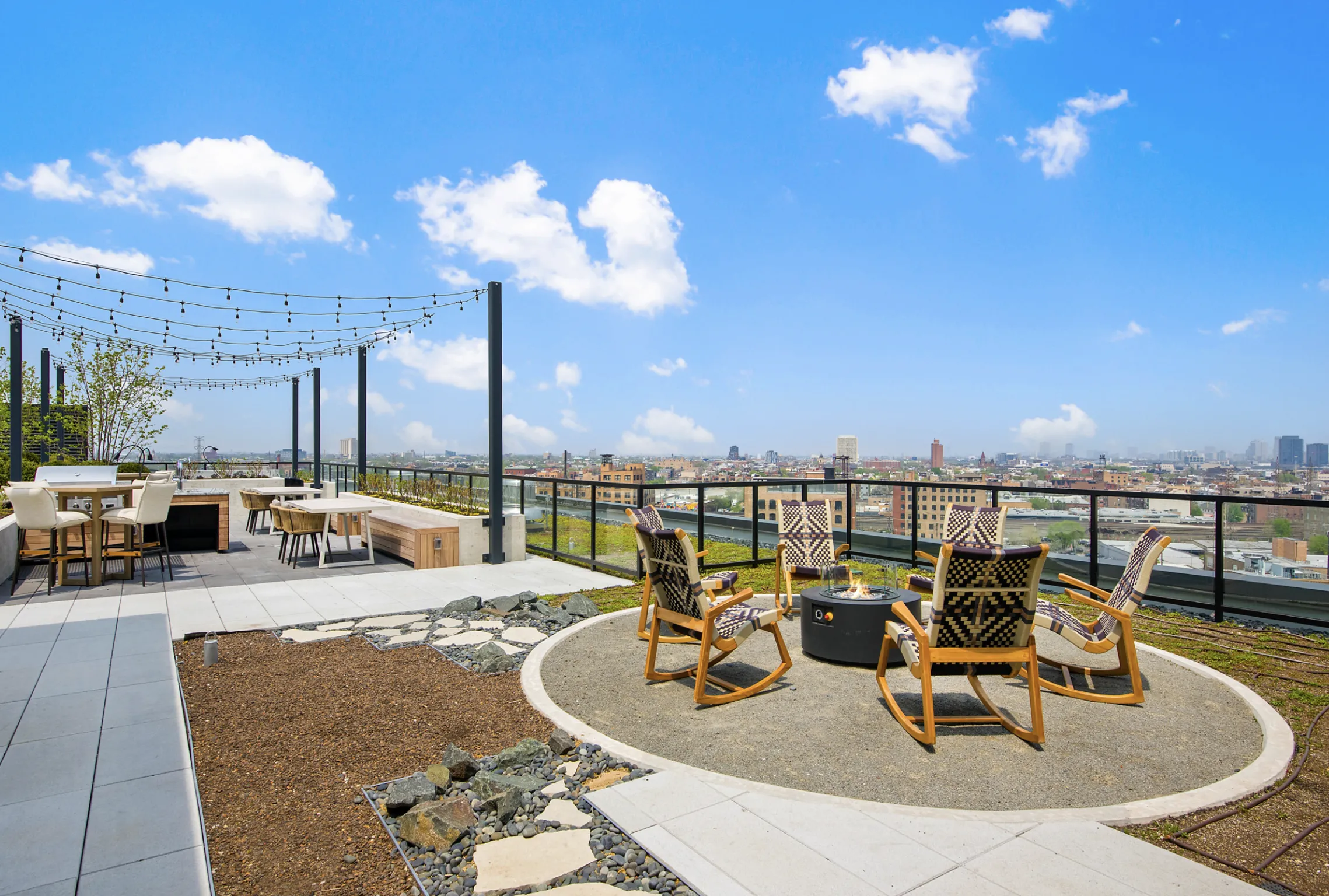 Evo Union Park Apartments in Chicago's West Loop