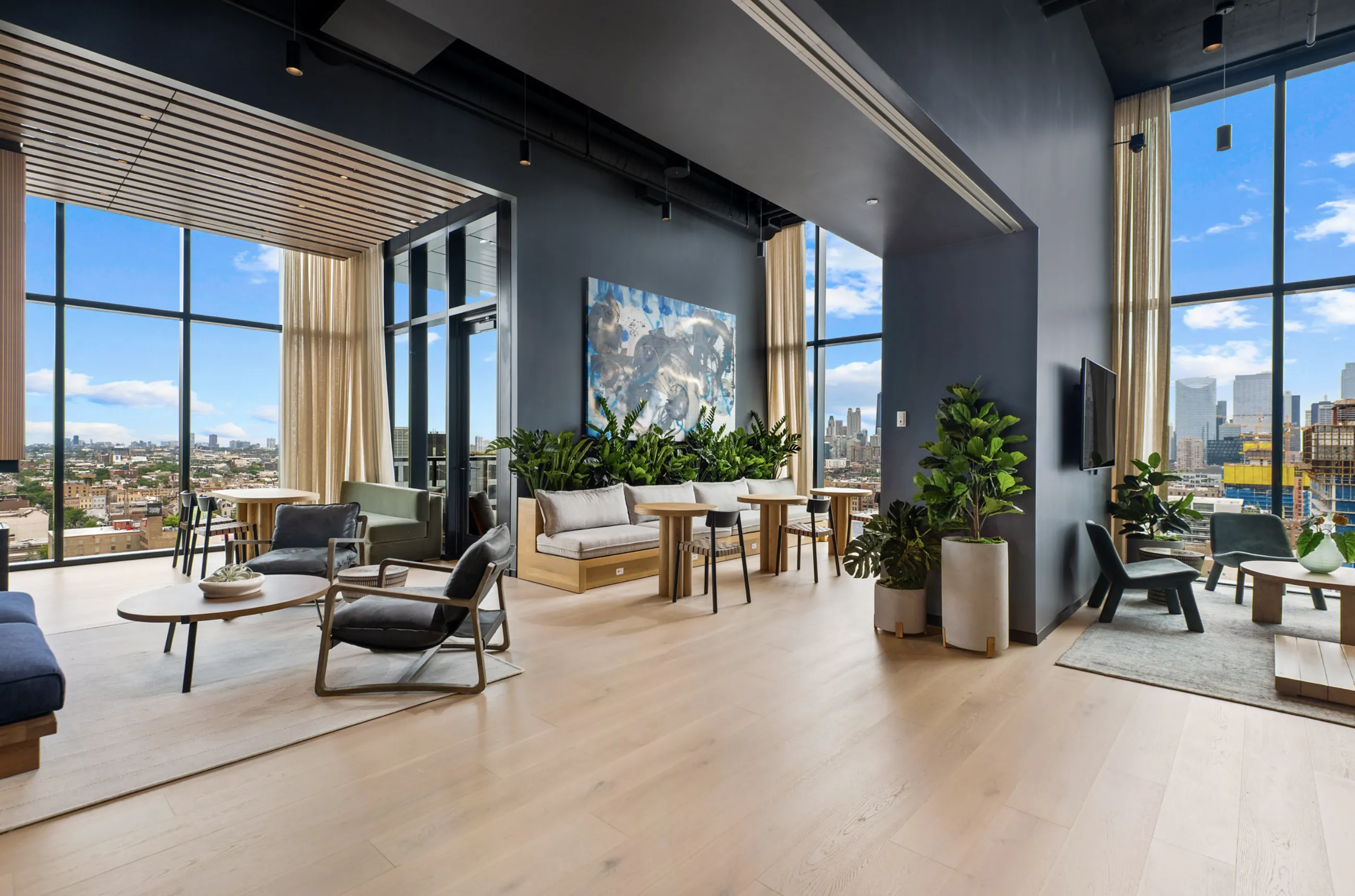 Parq Fulton Apartments in the West Loop of Chicago 