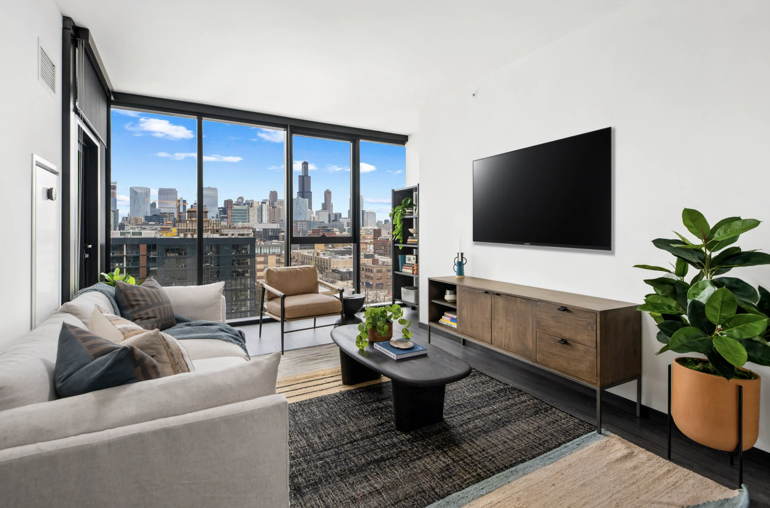 Parq Fulton Apartments in the West Loop of Chicago 