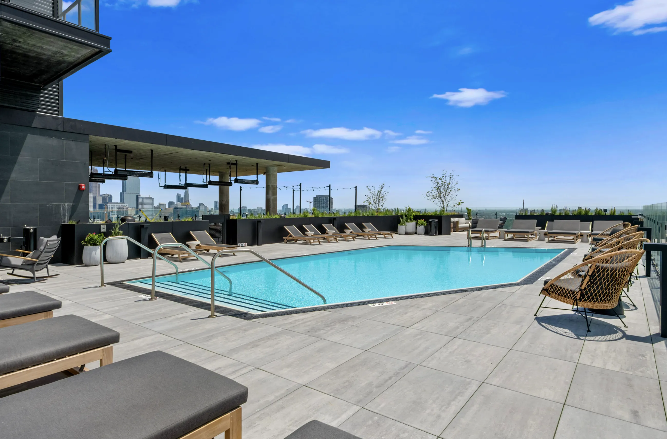 Parq Fulton Apartments in the West Loop of Chicago 