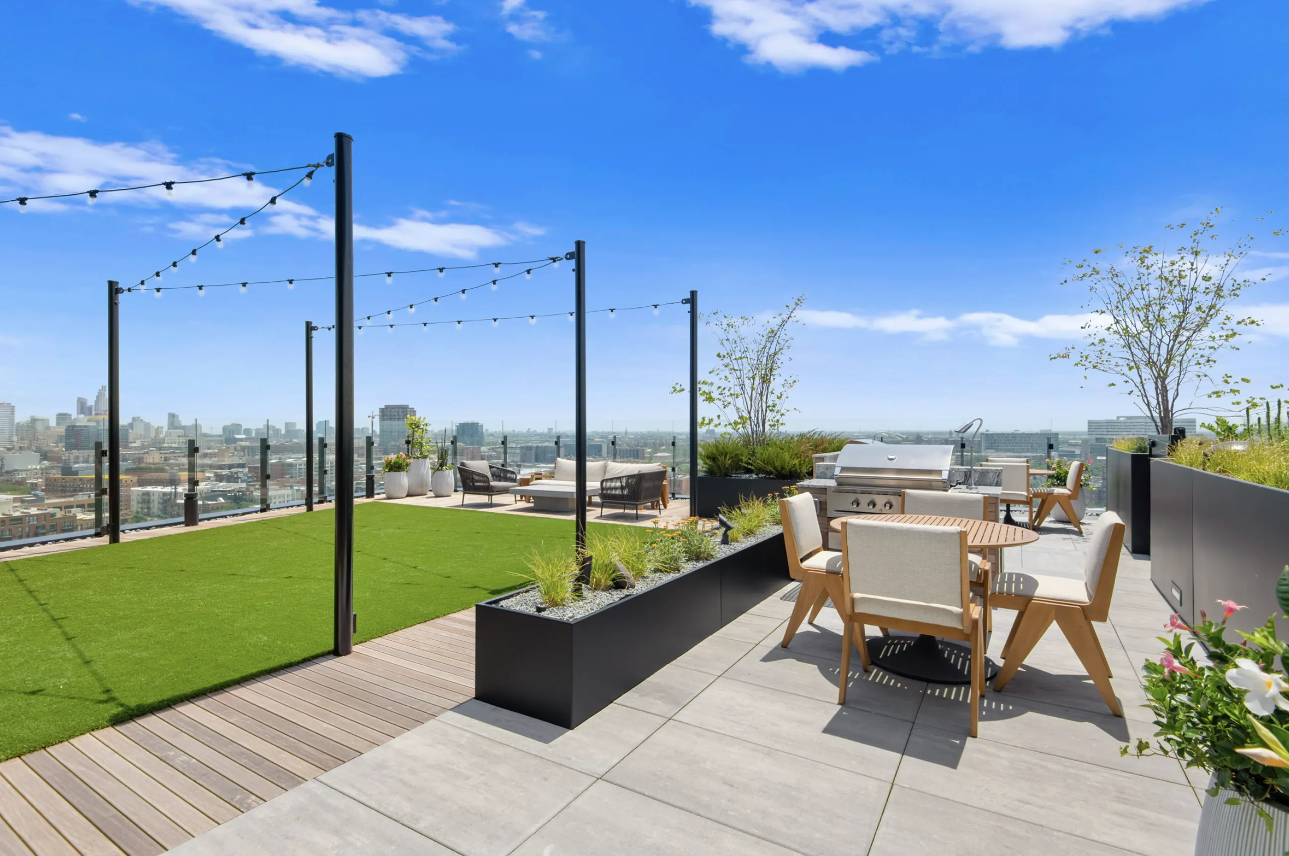 Parq Fulton Apartments in the West Loop of Chicago 