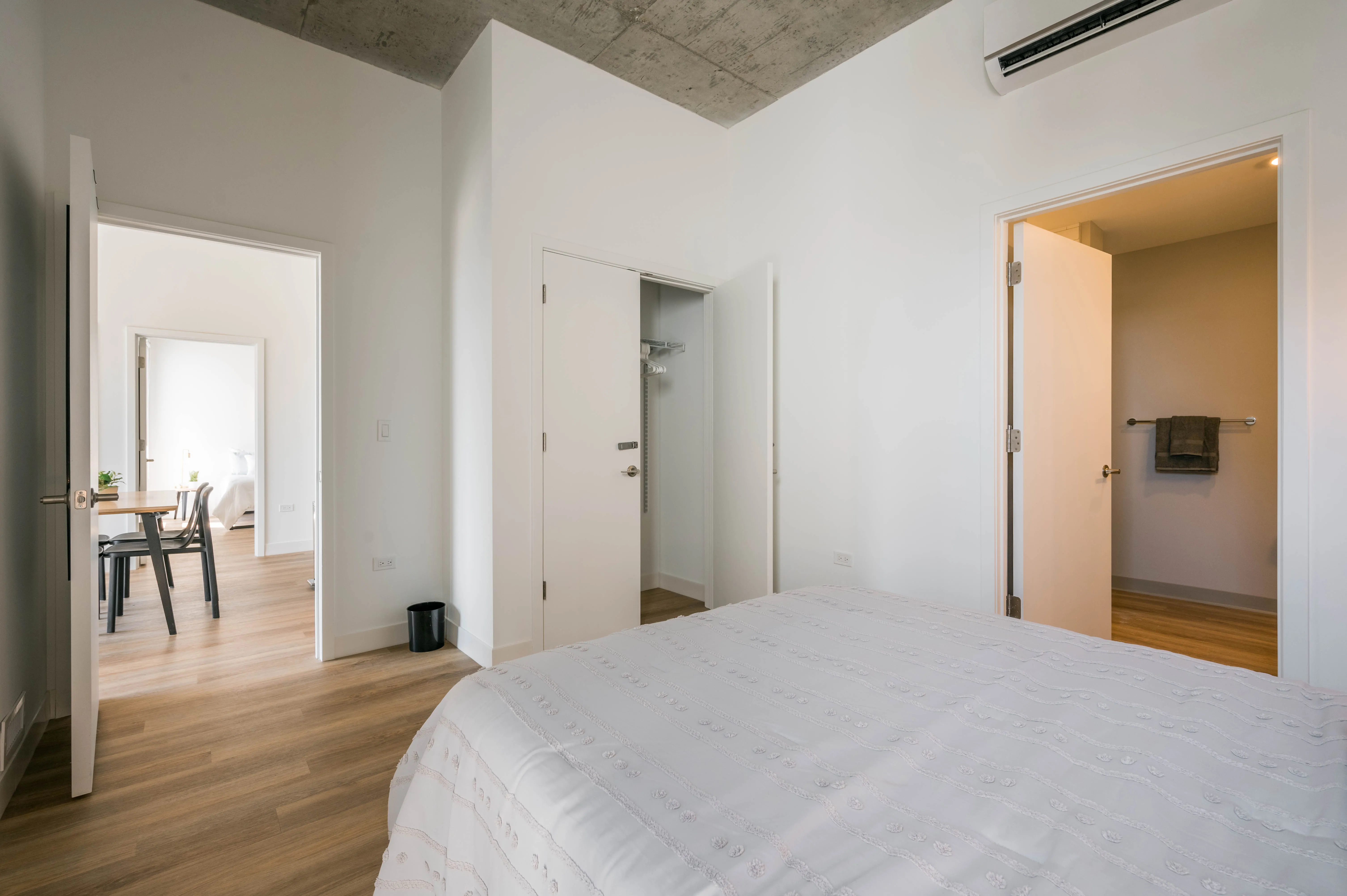 The Post Chicago Apartments