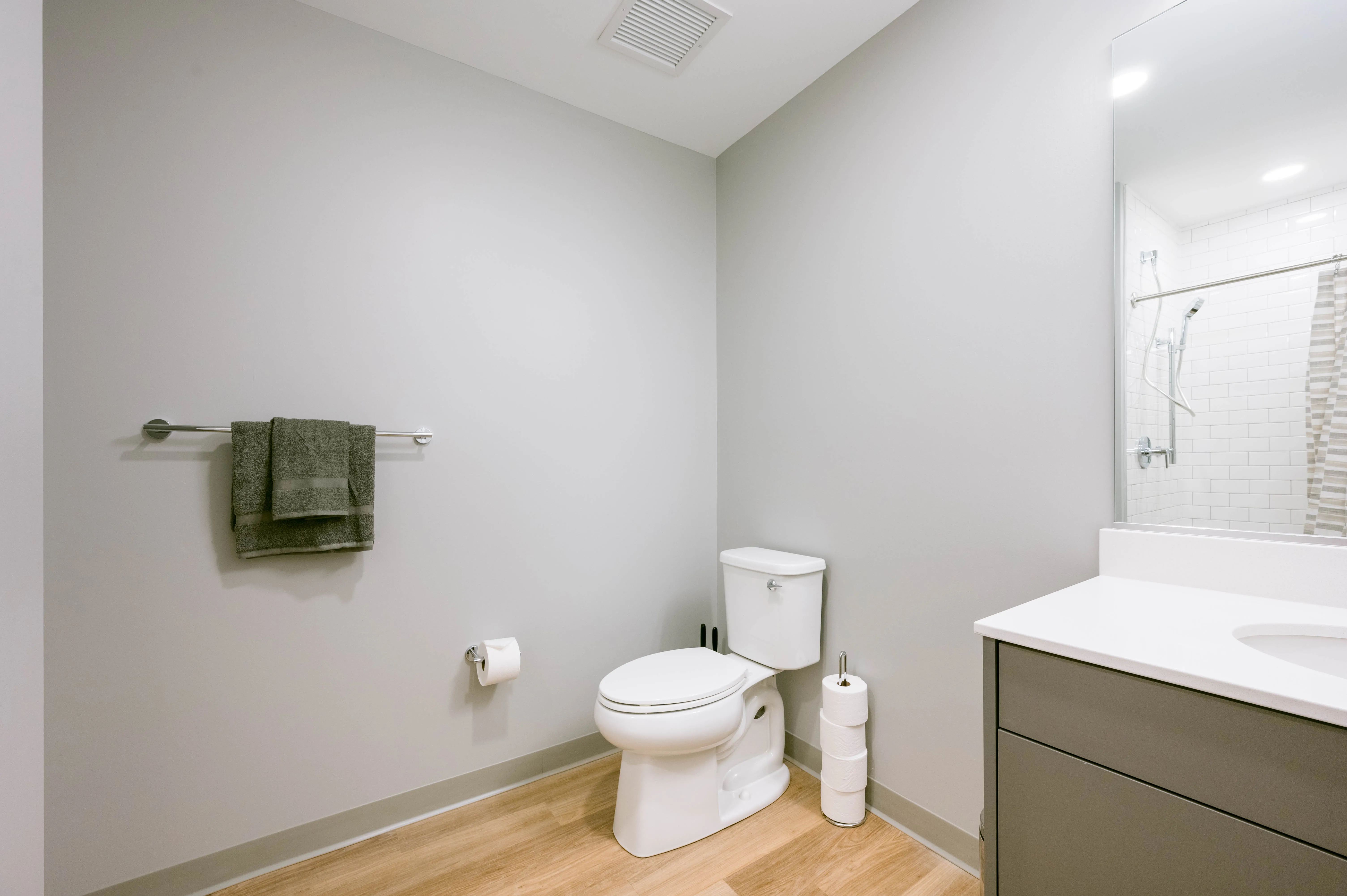 The Post Chicago Apartments