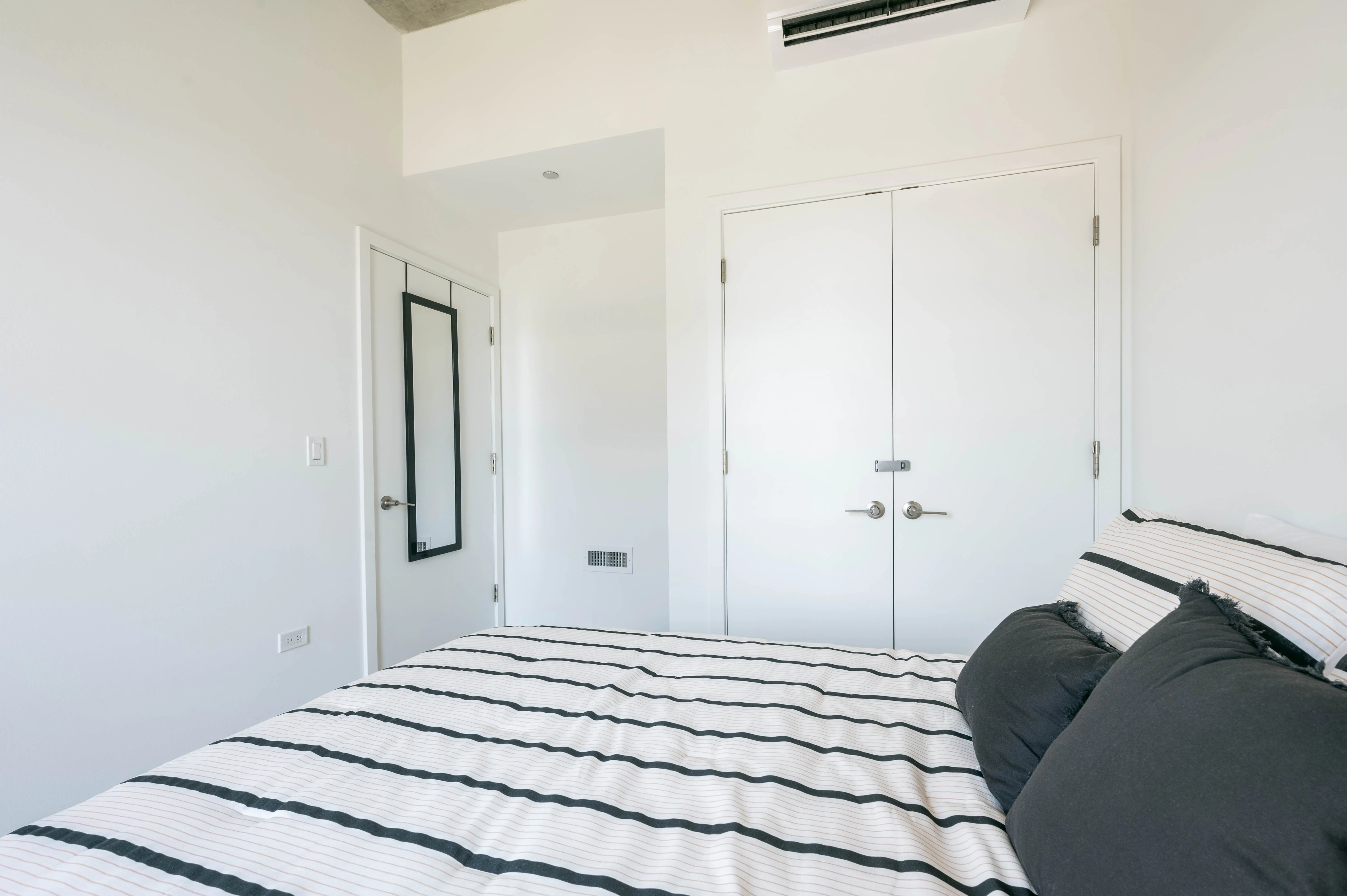 The Post Chicago Apartments