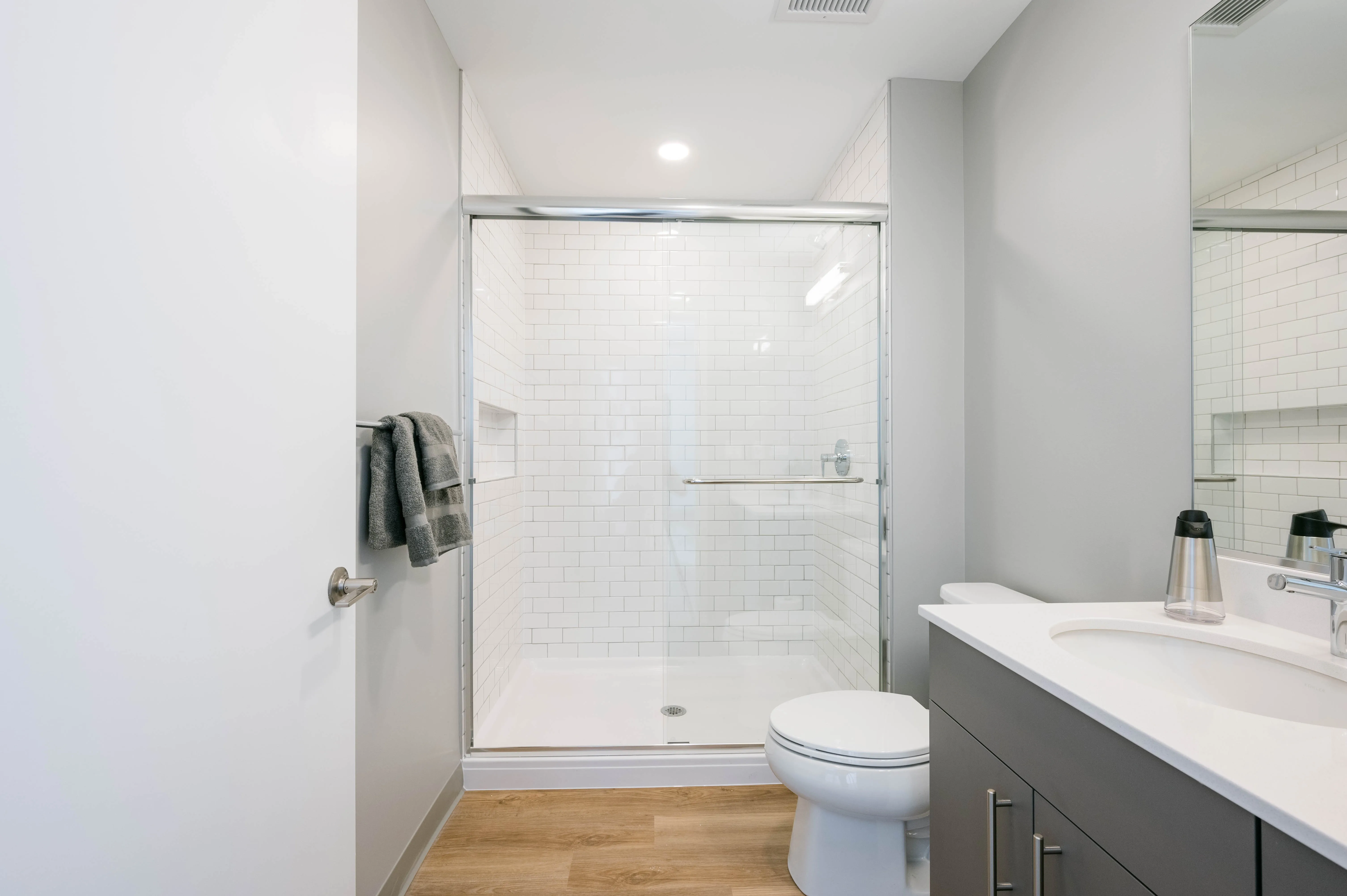 The Post Chicago Apartments