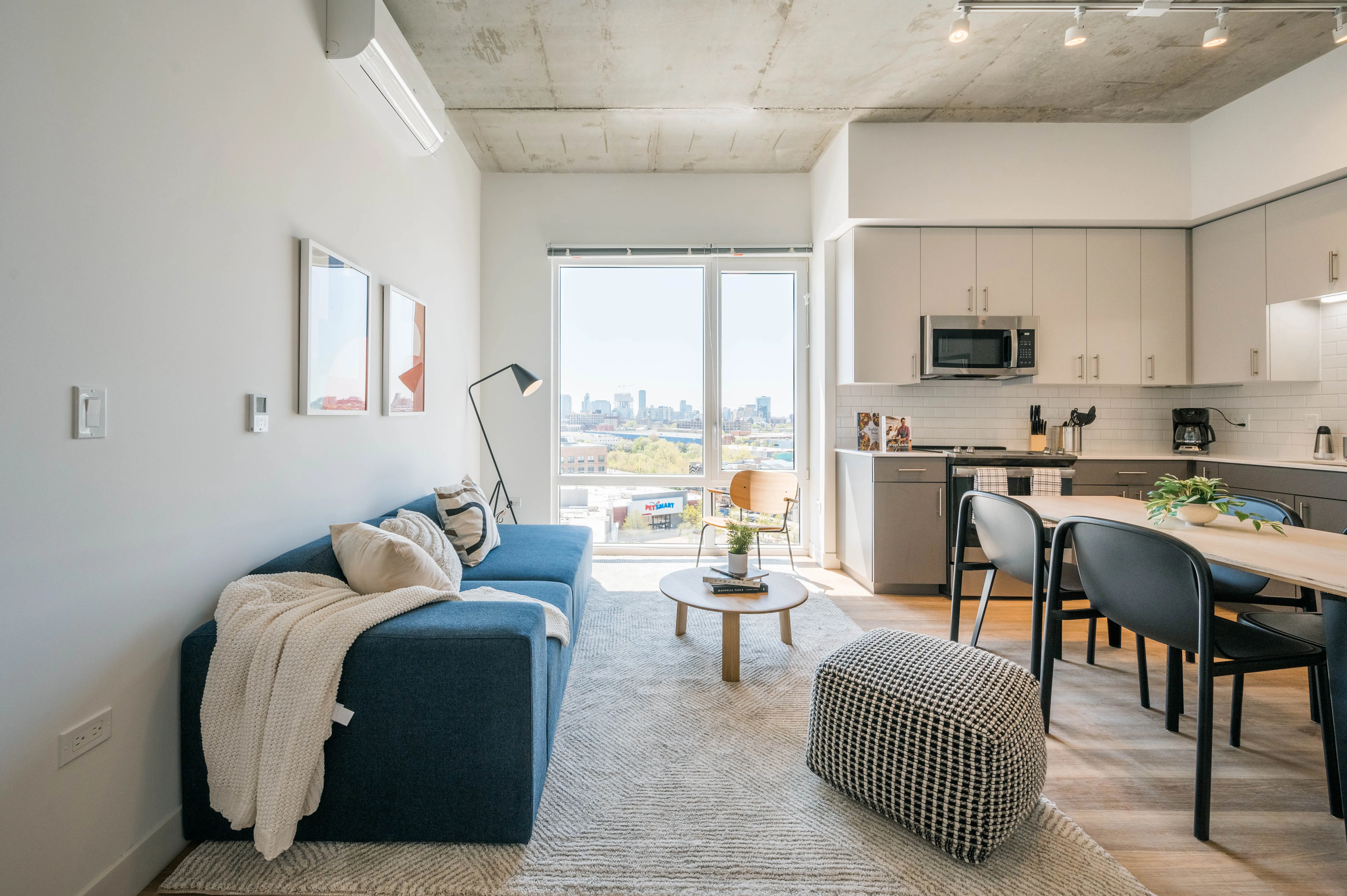 The Post Chicago Apartments